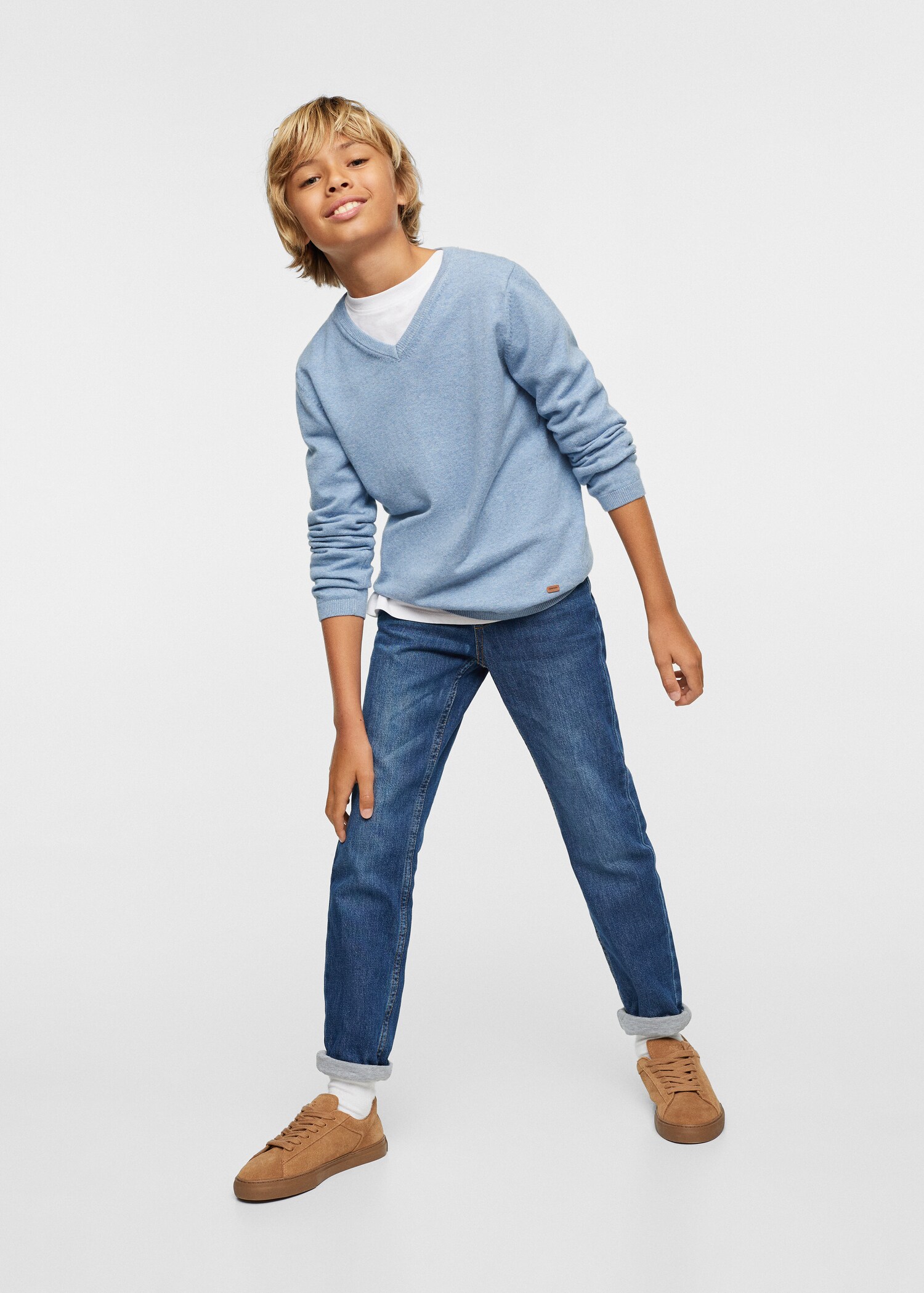 V-neck sweater - General plane