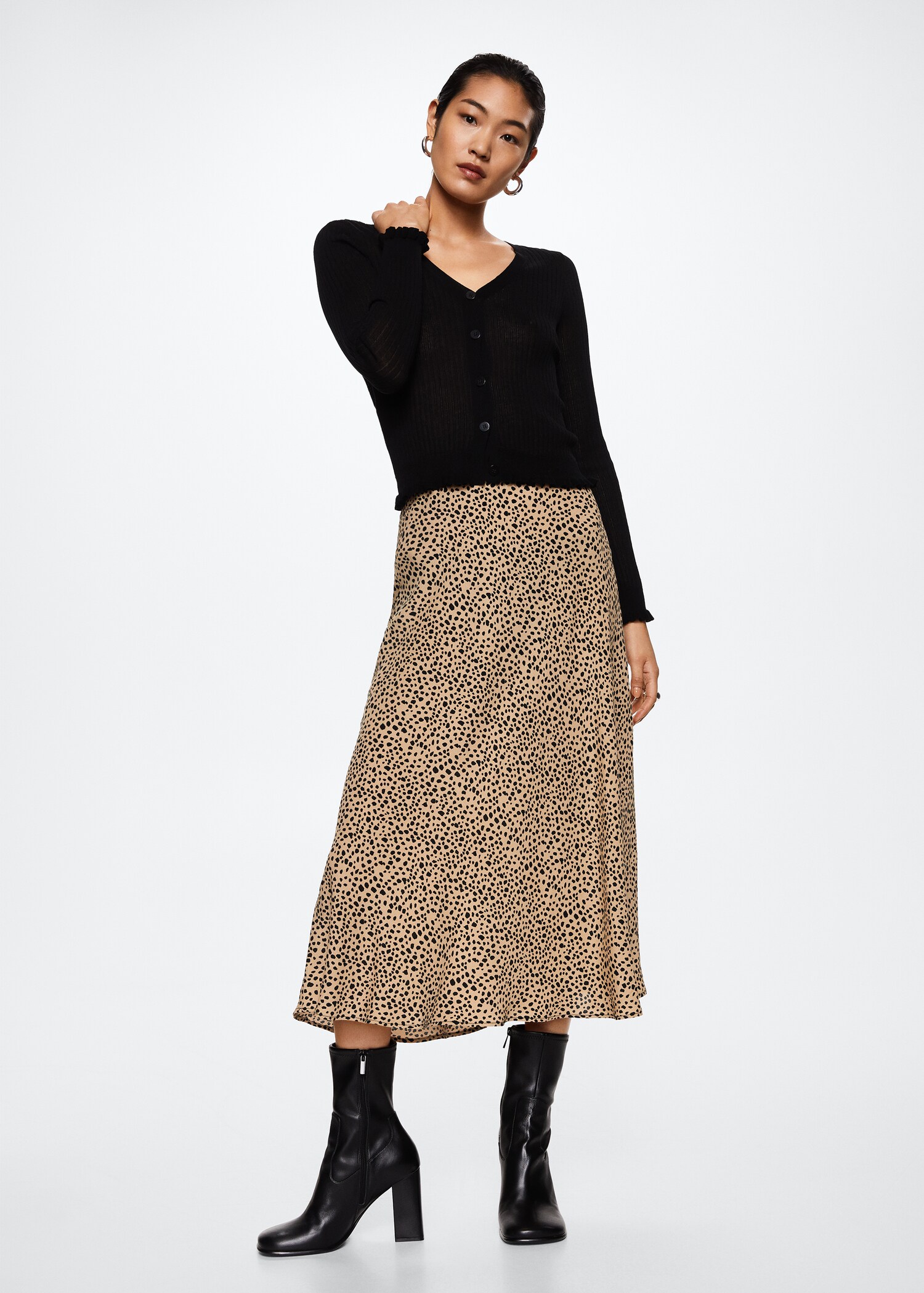 Falda midi estampada - Plano general