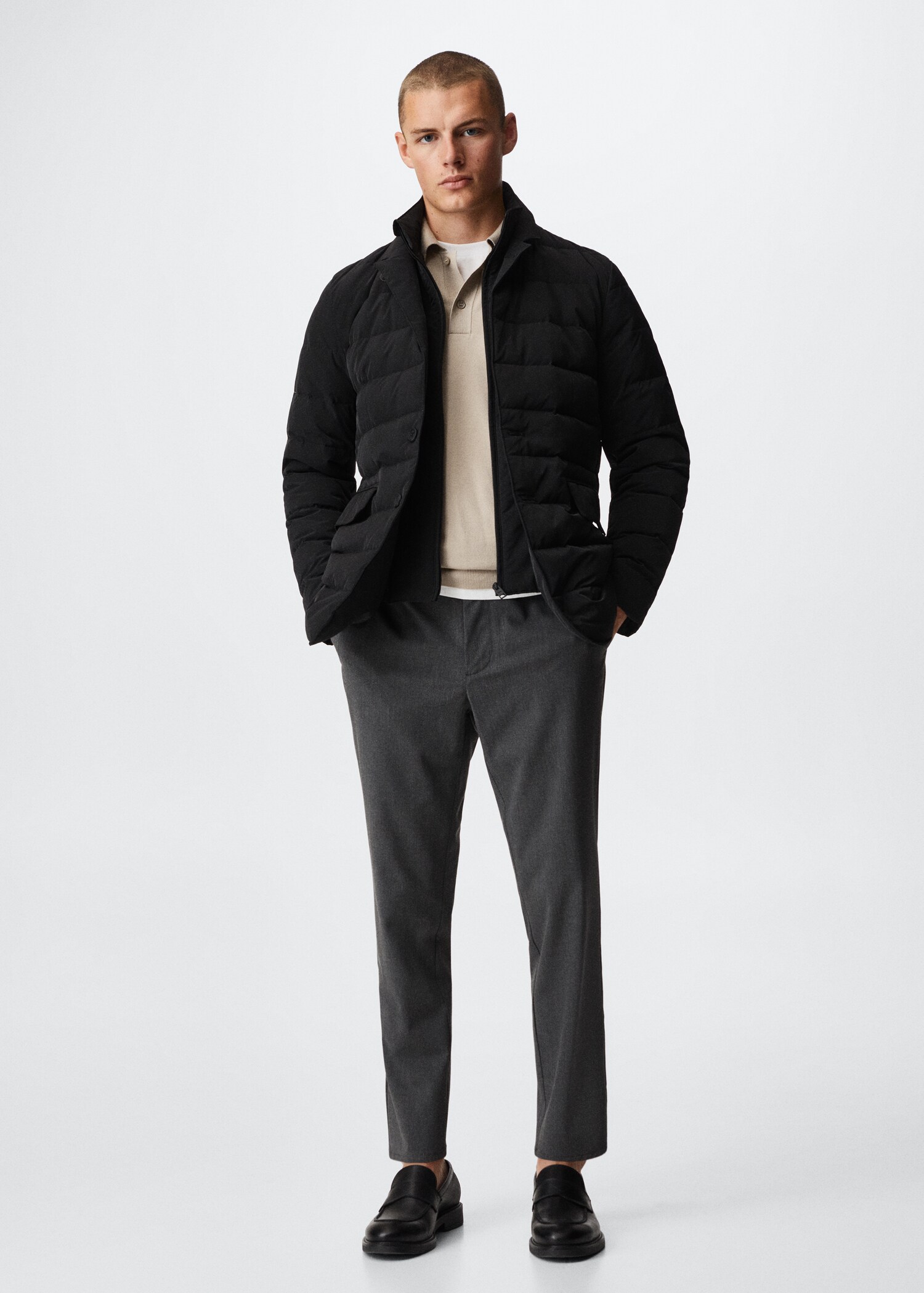 Chaqueta acolchada solapas - Plano general