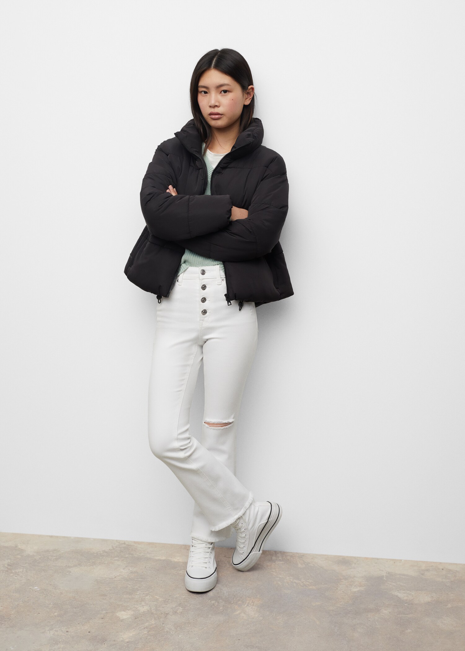 Short quilted anorak - General plane