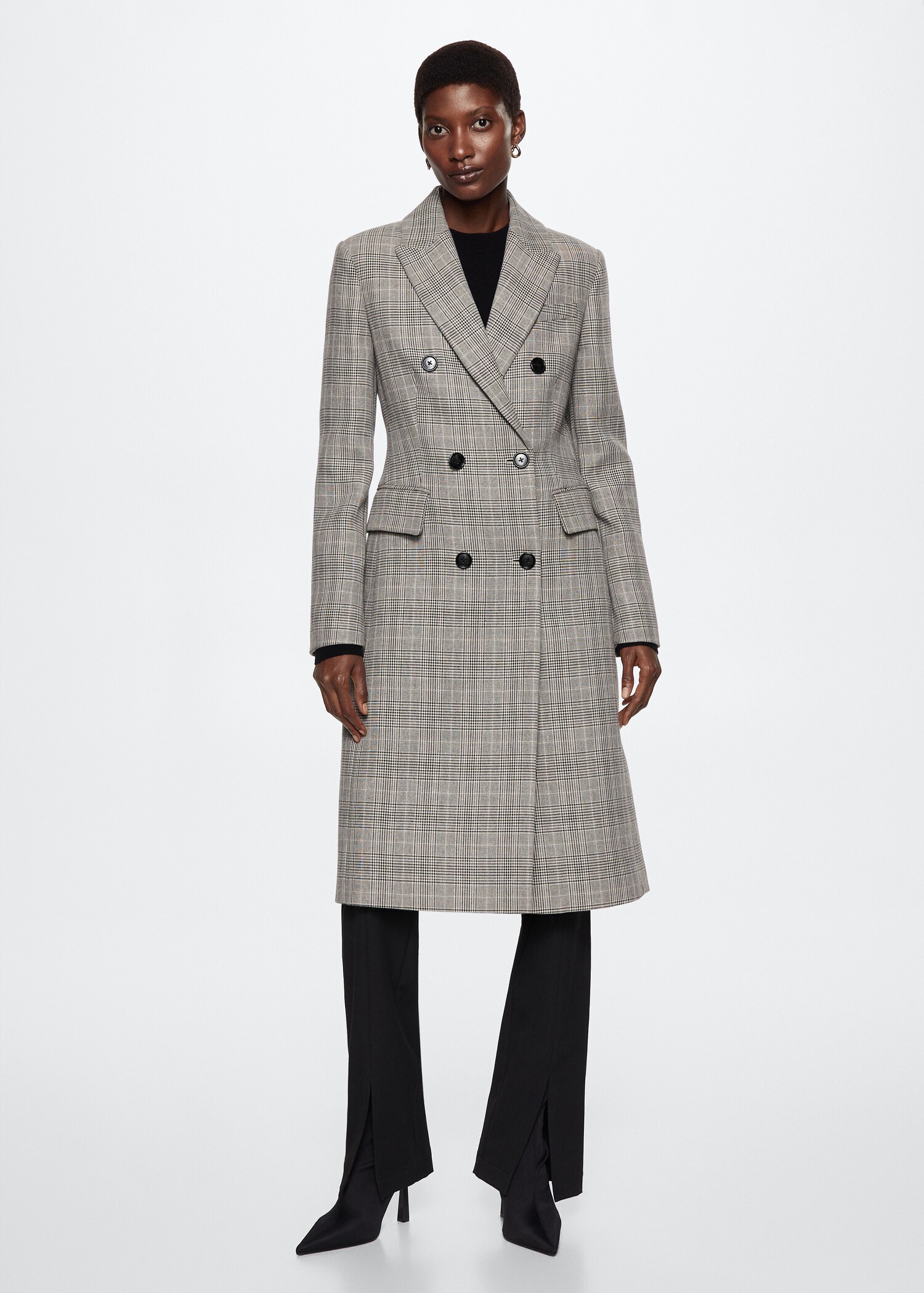 Double-breasted check coat - General plane
