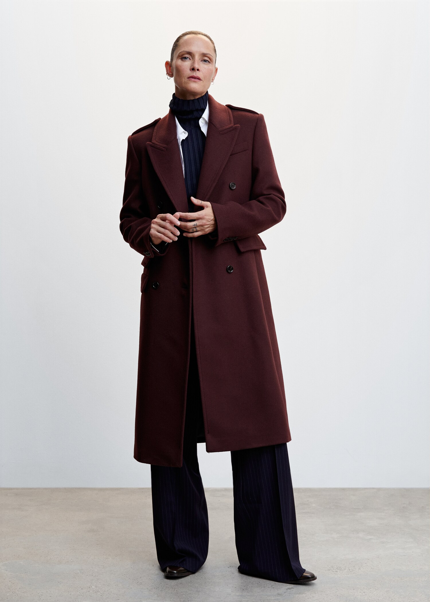 Virgin wool Tailored coat - General plane