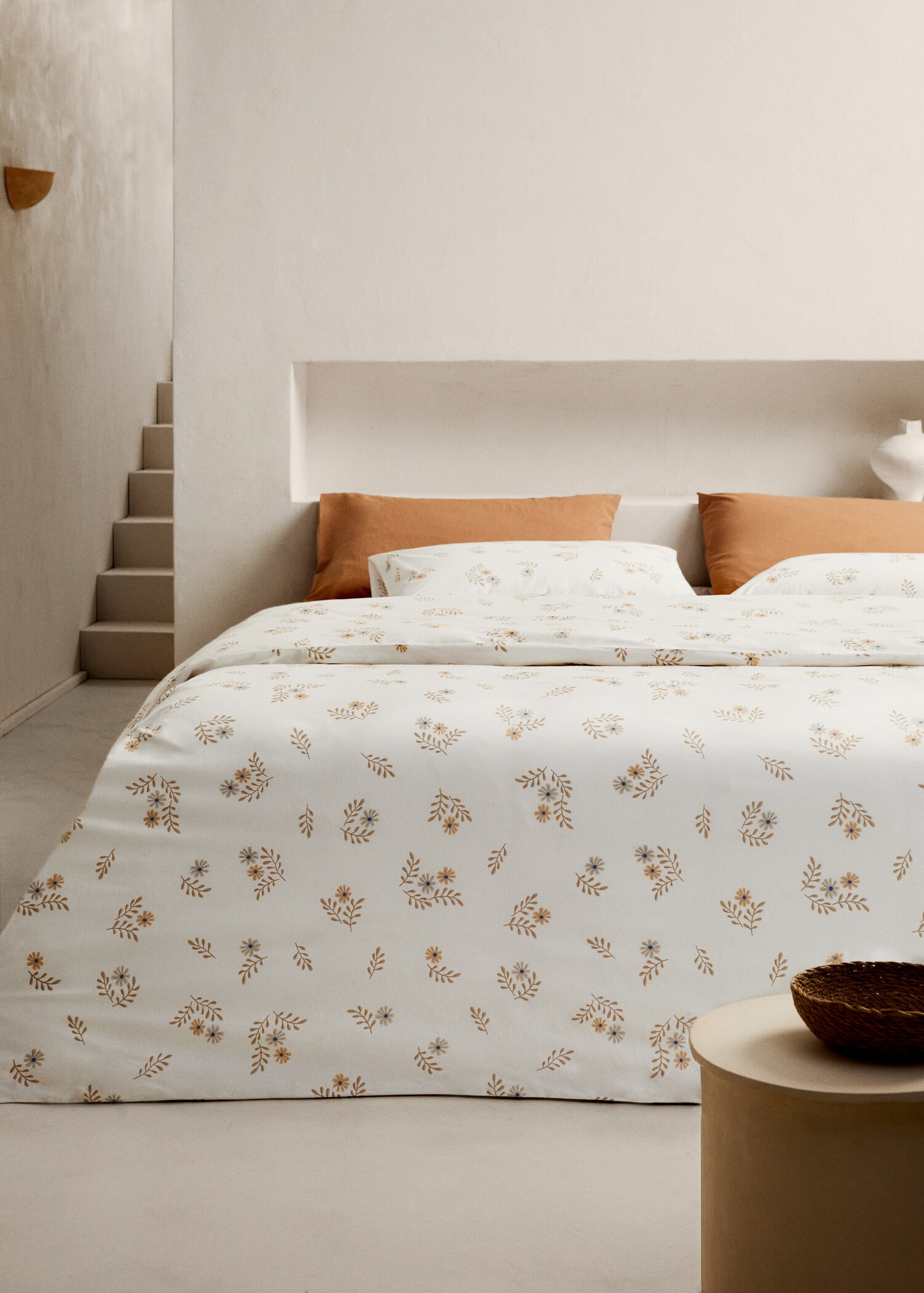 Față de pilotă cu imprimeu floral, pat de 135/140 cm - Plan general