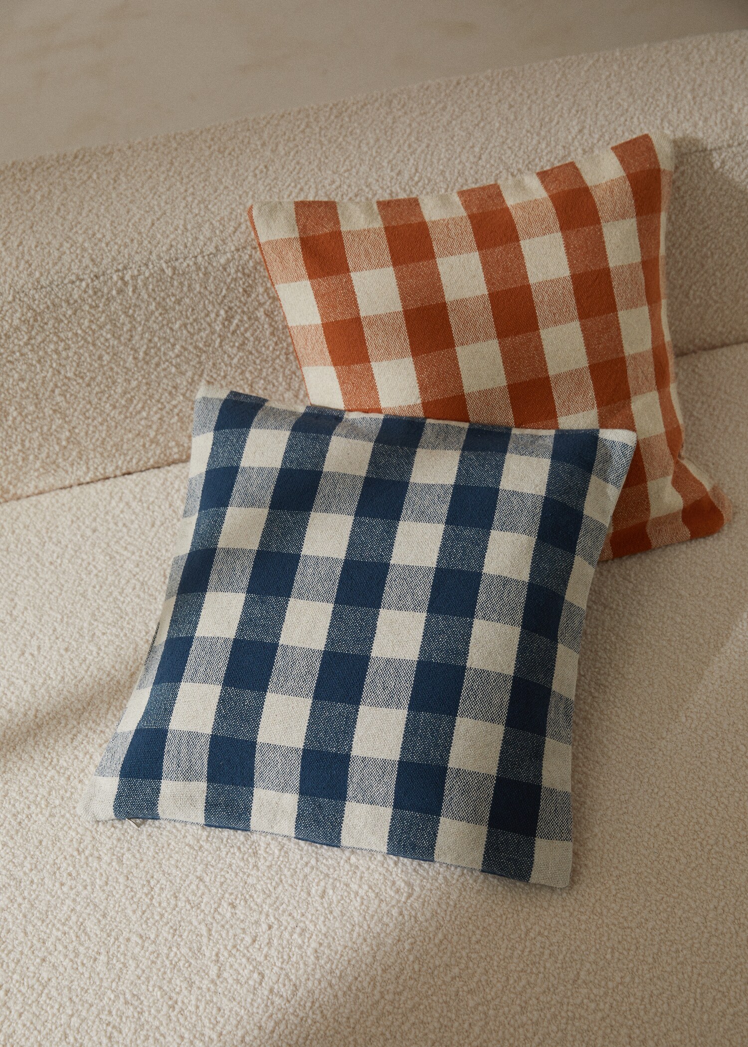 Stripes linen and cotton cushion case 45x45cm - General plane