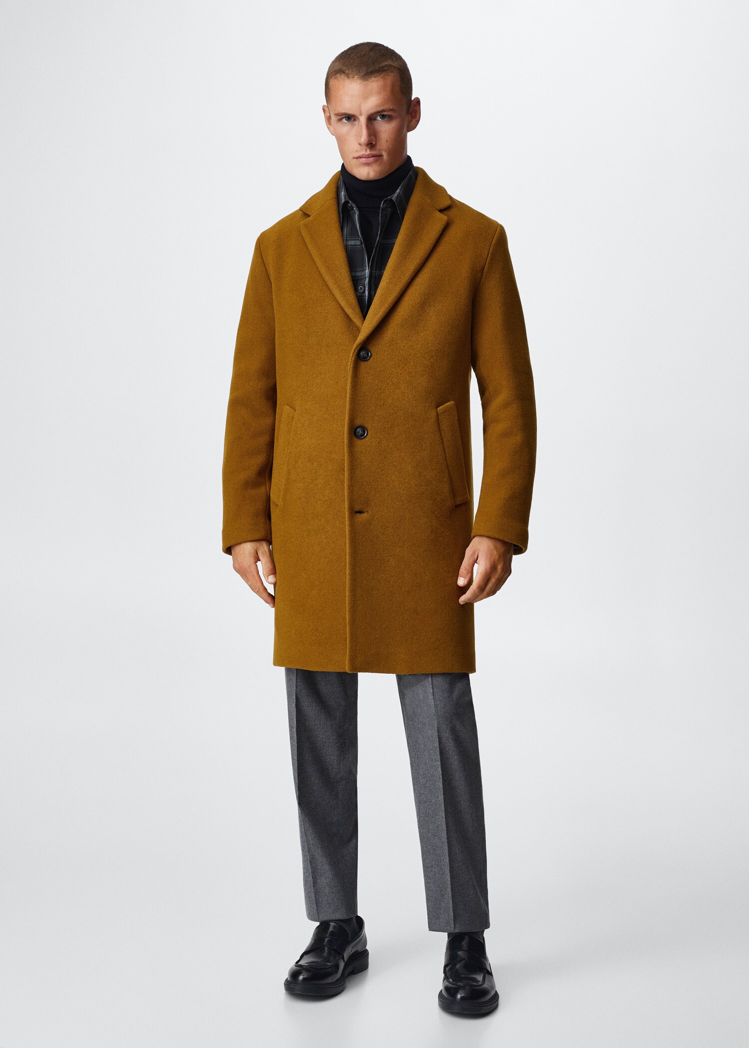Abrigo oversize lana reciclada - Plano general