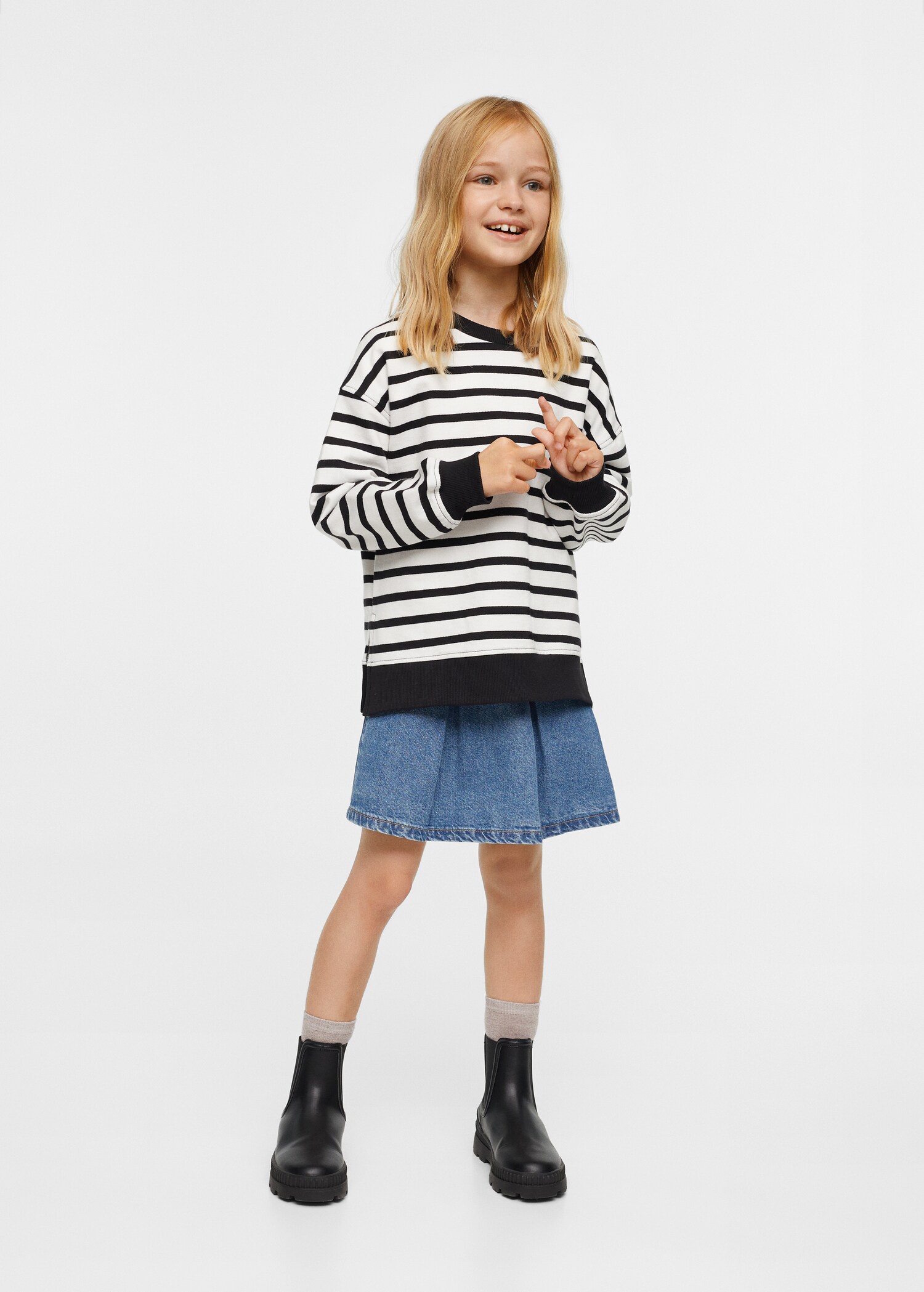 Striped sweatshirt - General plane