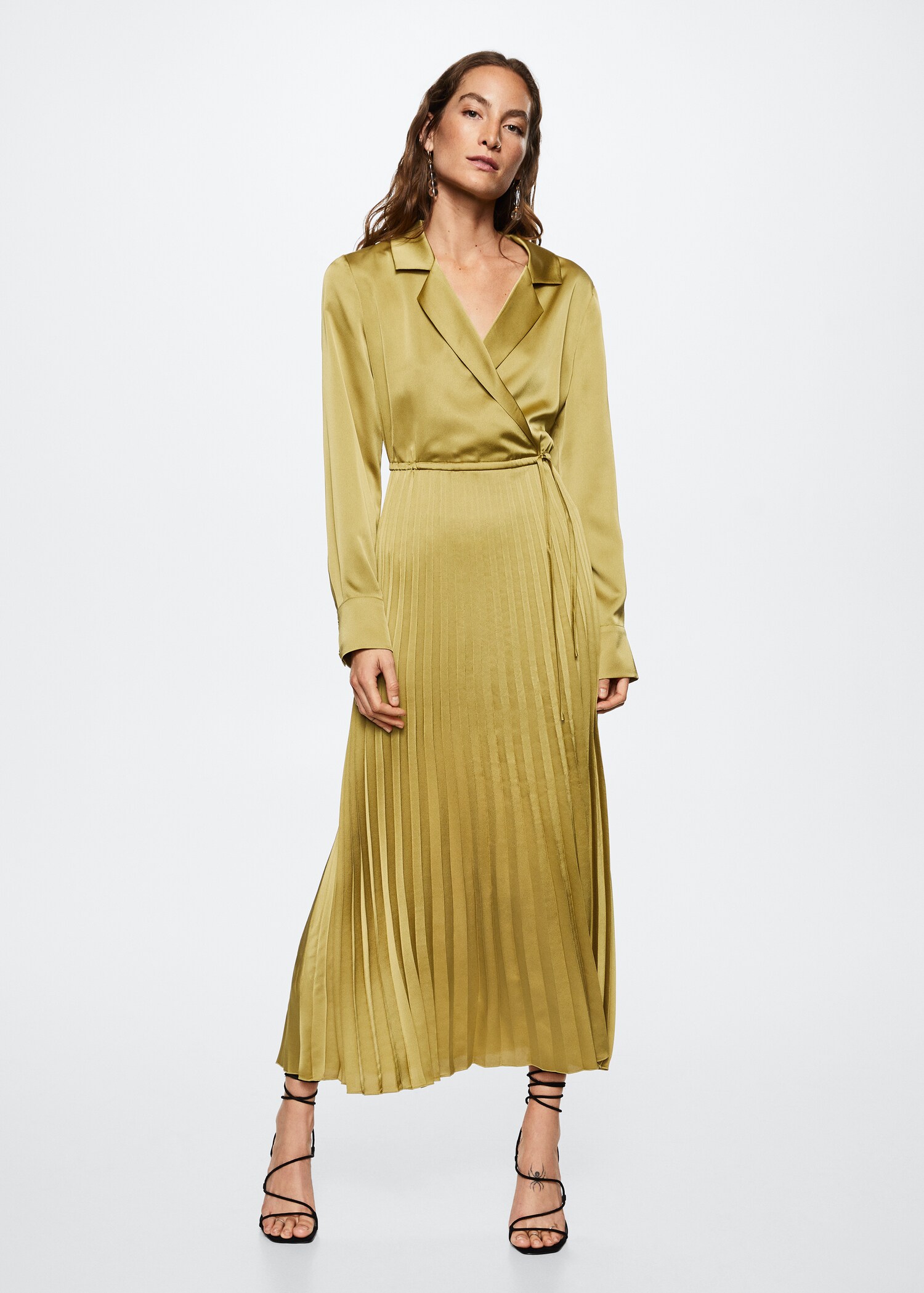 Pleated satin dress - General plane