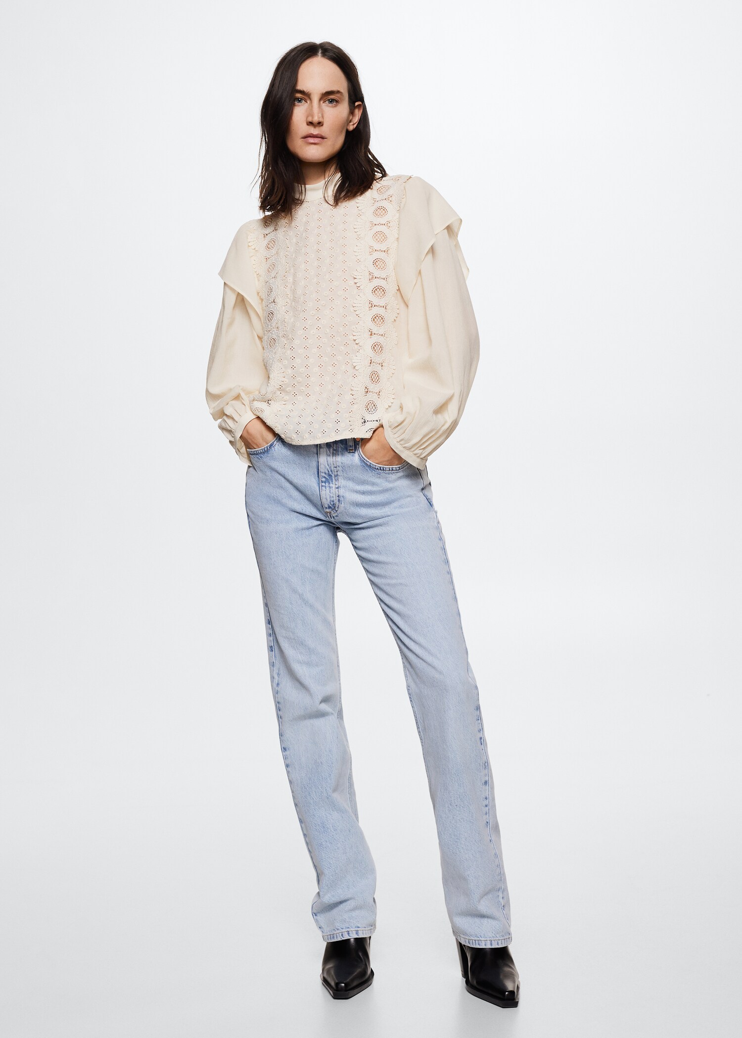 Blusa panel bordado - Plano general
