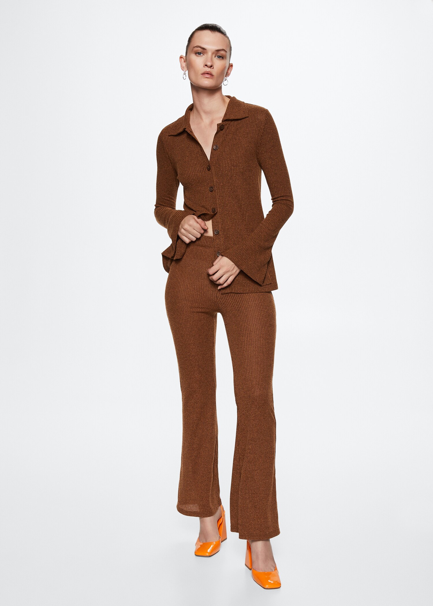Pantalón flare canalé - Plano general