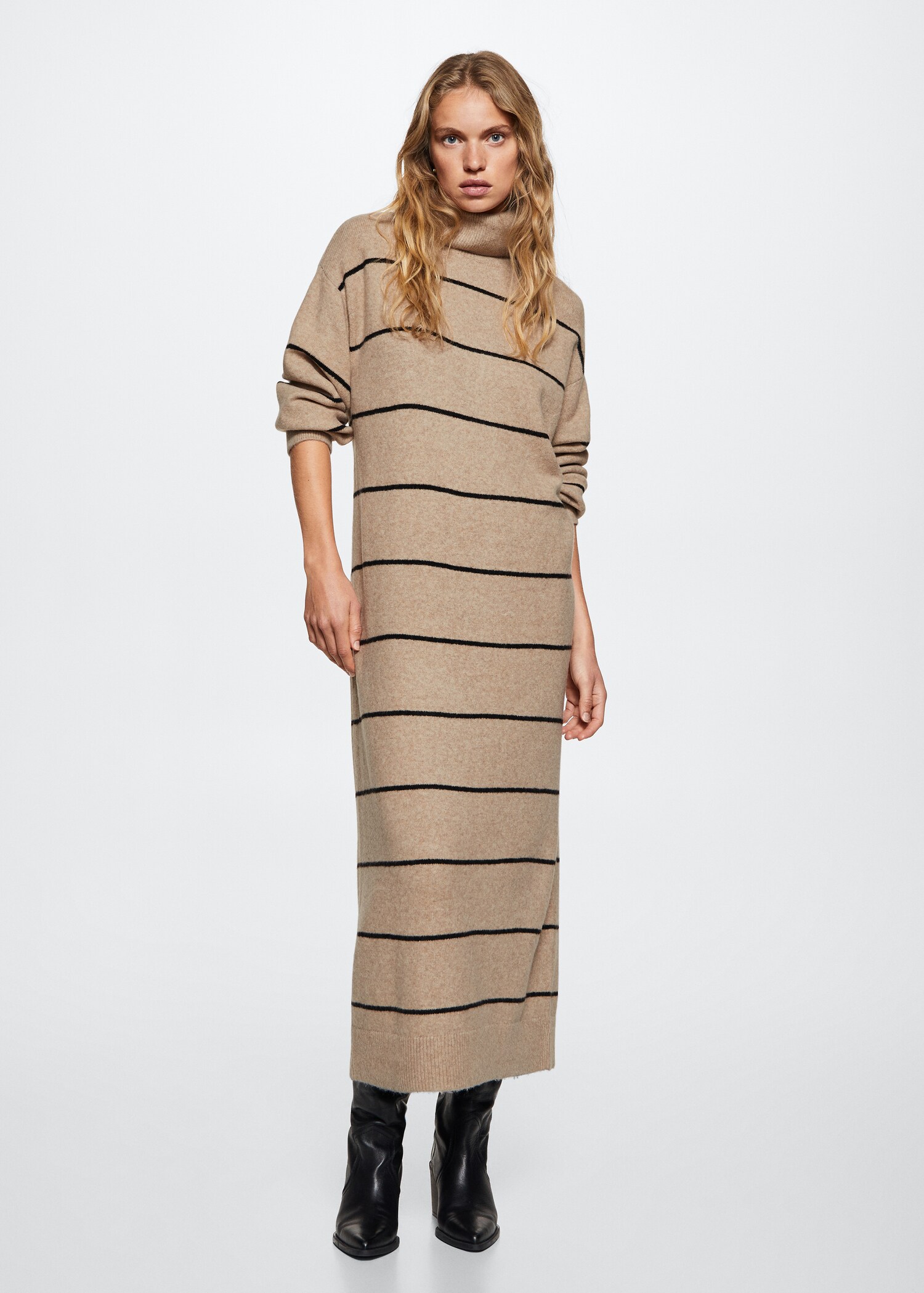 Vestido punto cuello vuelto - Plano general
