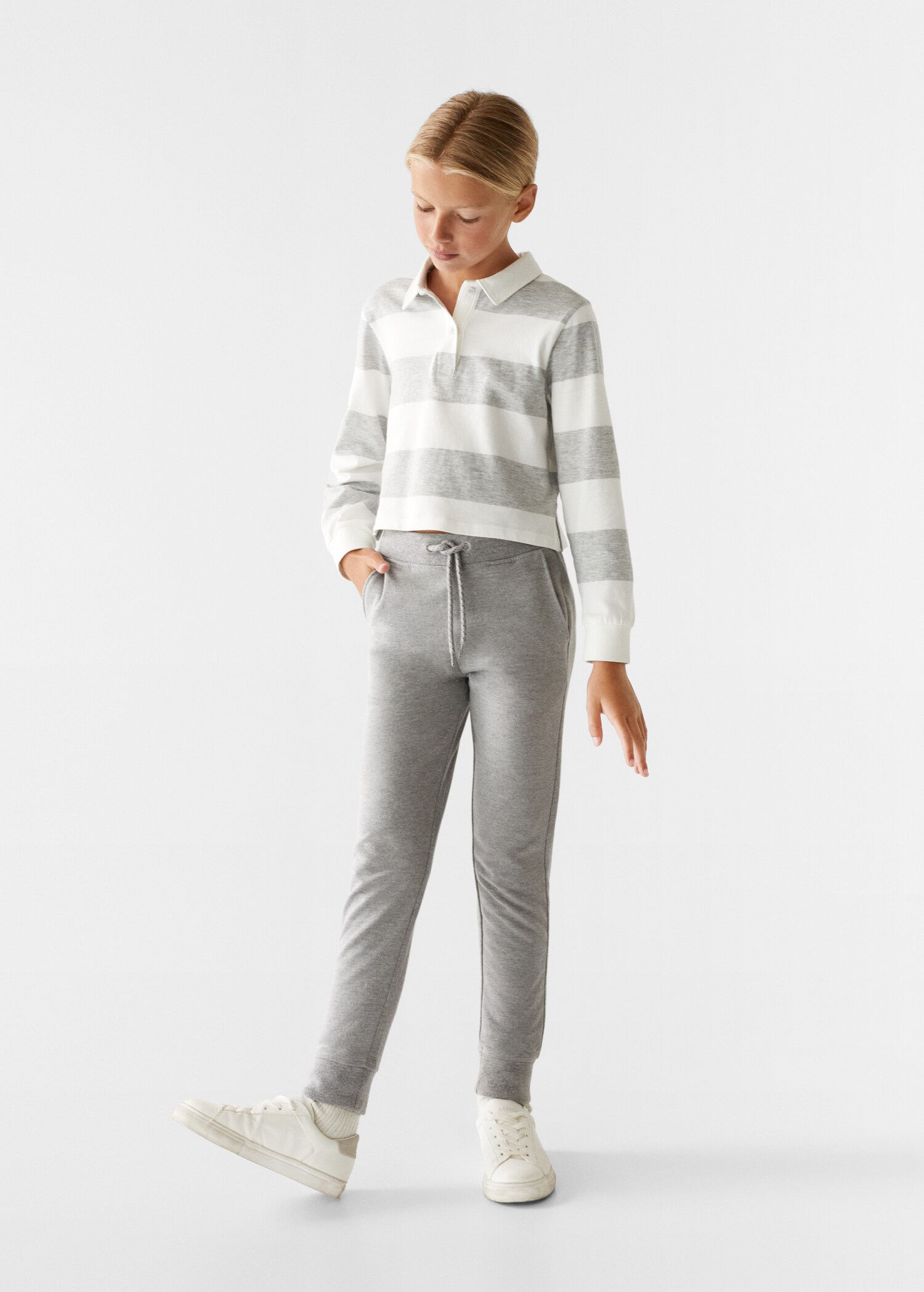 Gestreiftes Langarm-Poloshirt - Allgemeine Ansicht