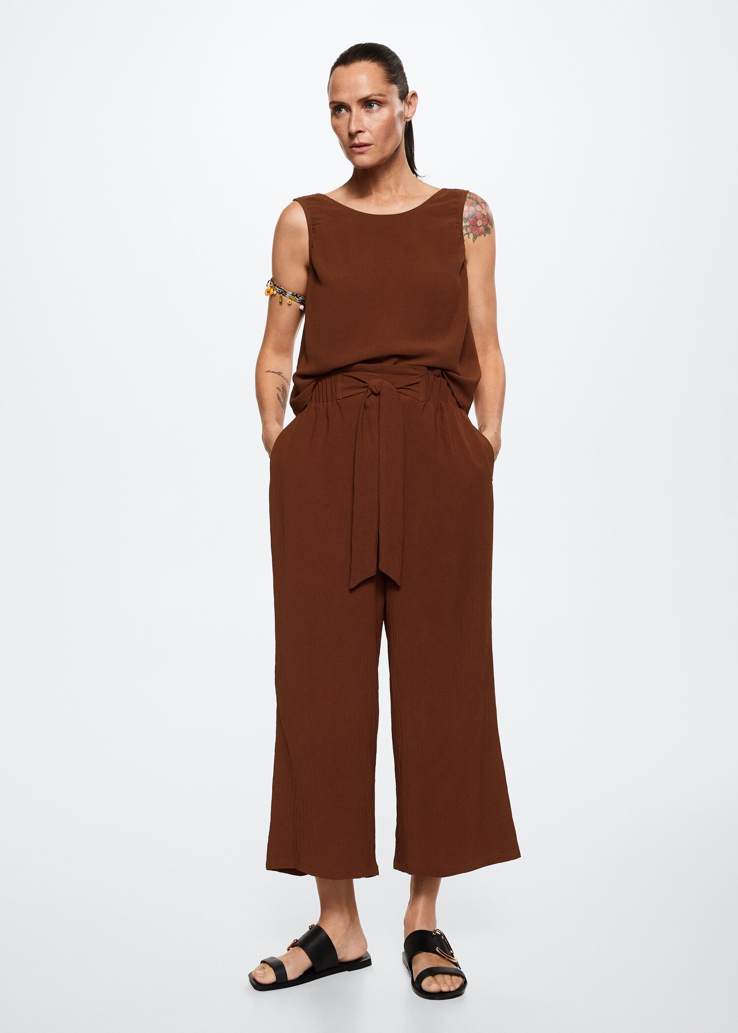 Pantalón culotte lazo - Plano general