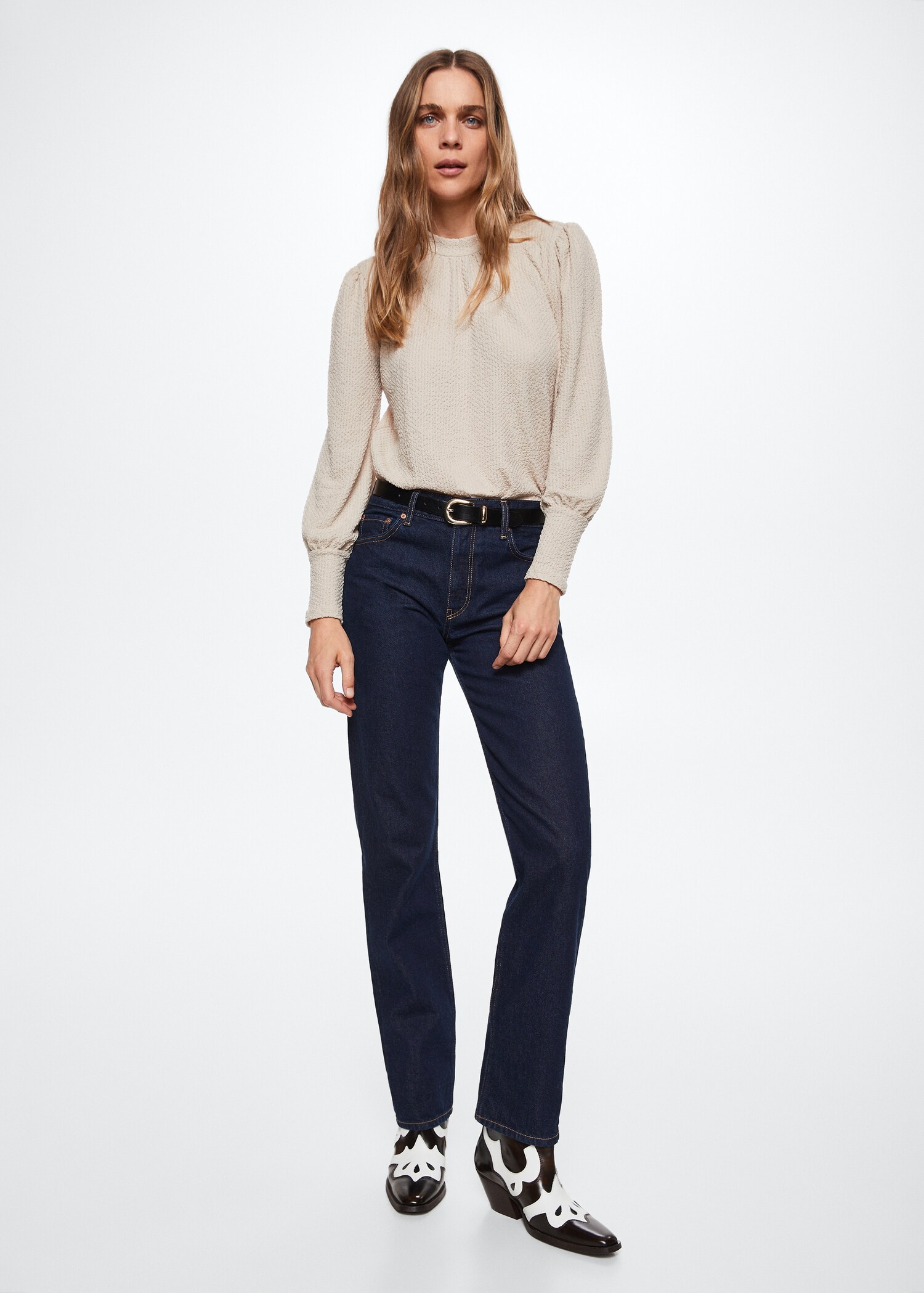Blusa fluida textura - Plano general
