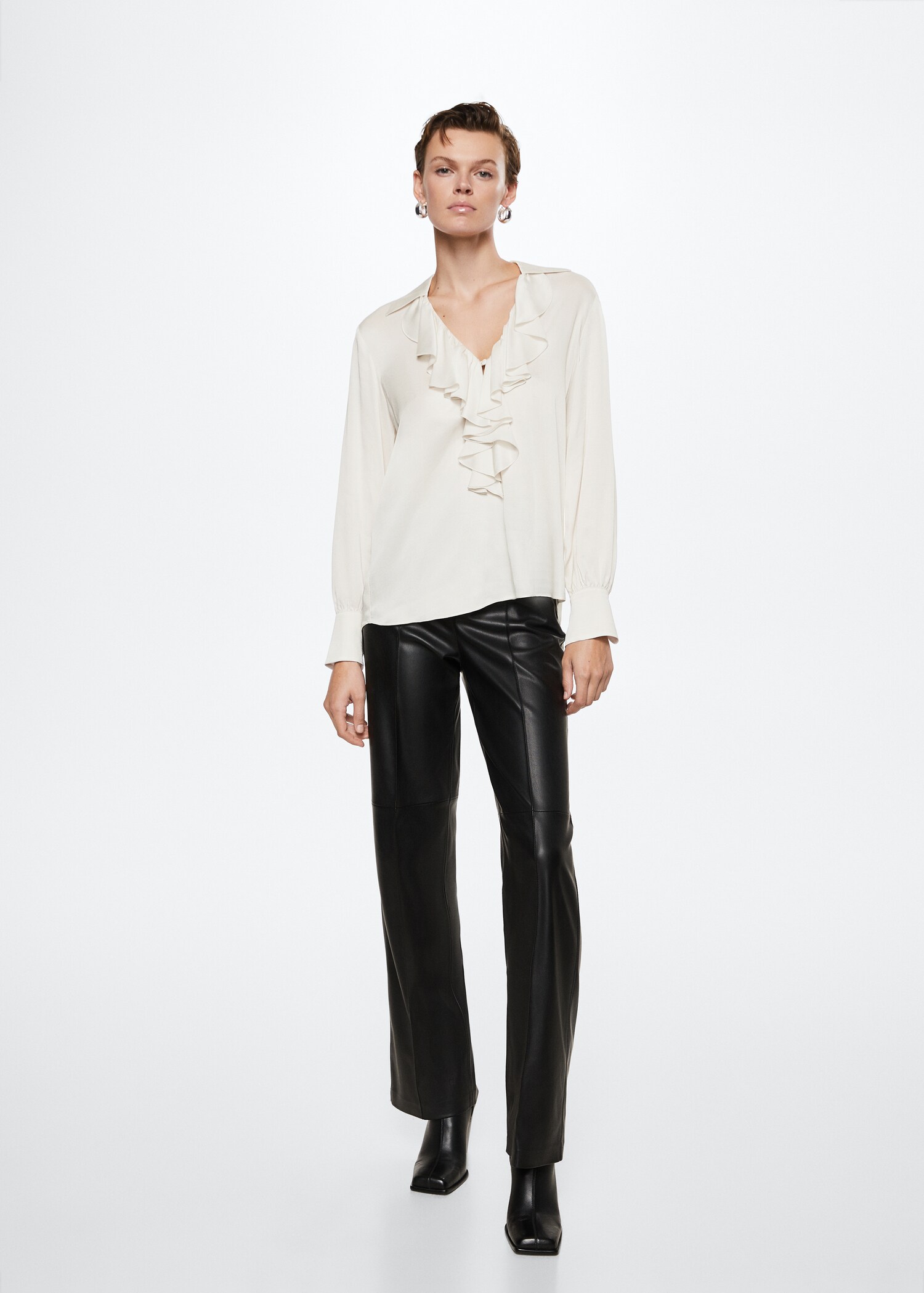 Ruffled neck blouse - General plane