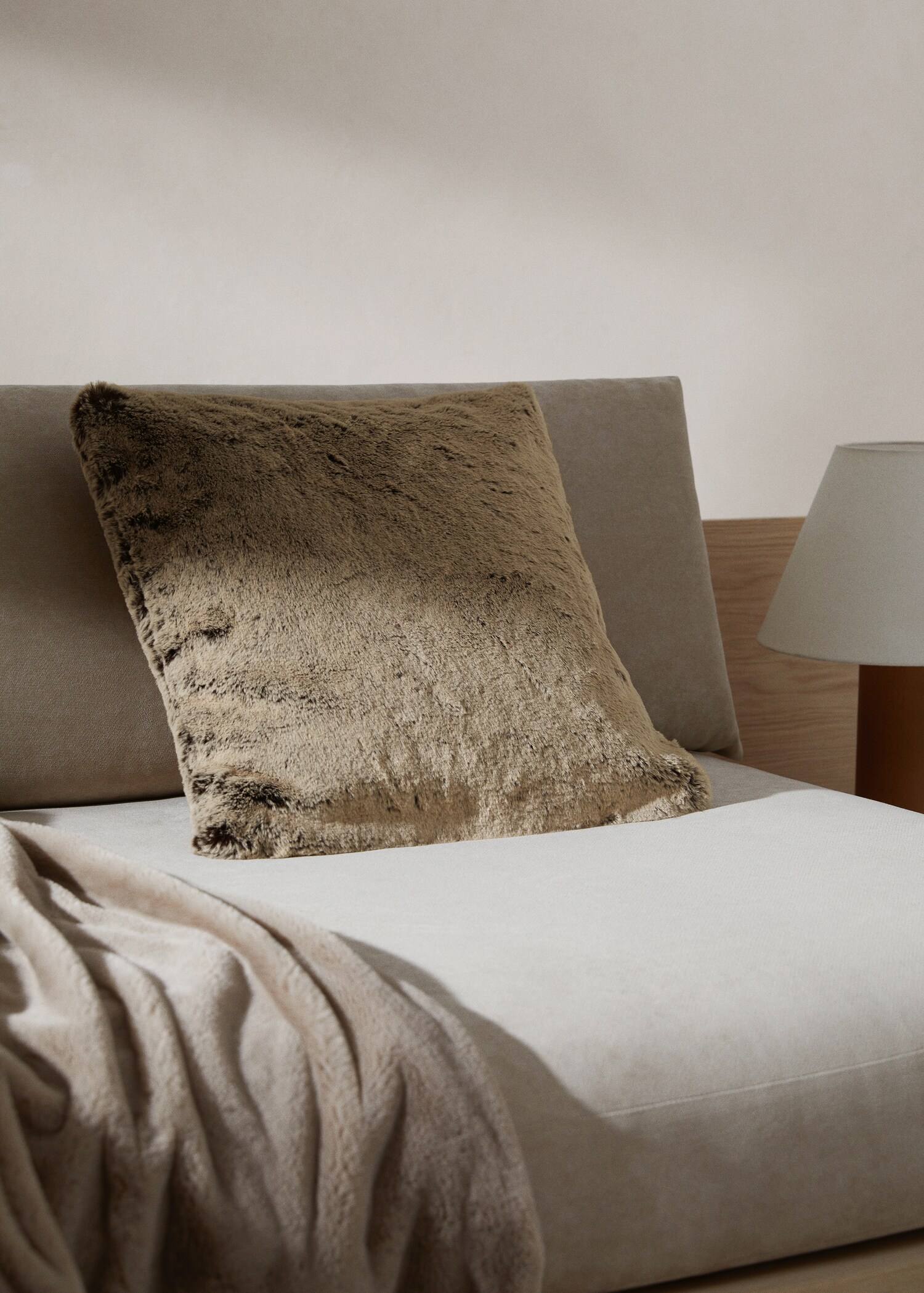Fur cushion case 45x45cm - General plane