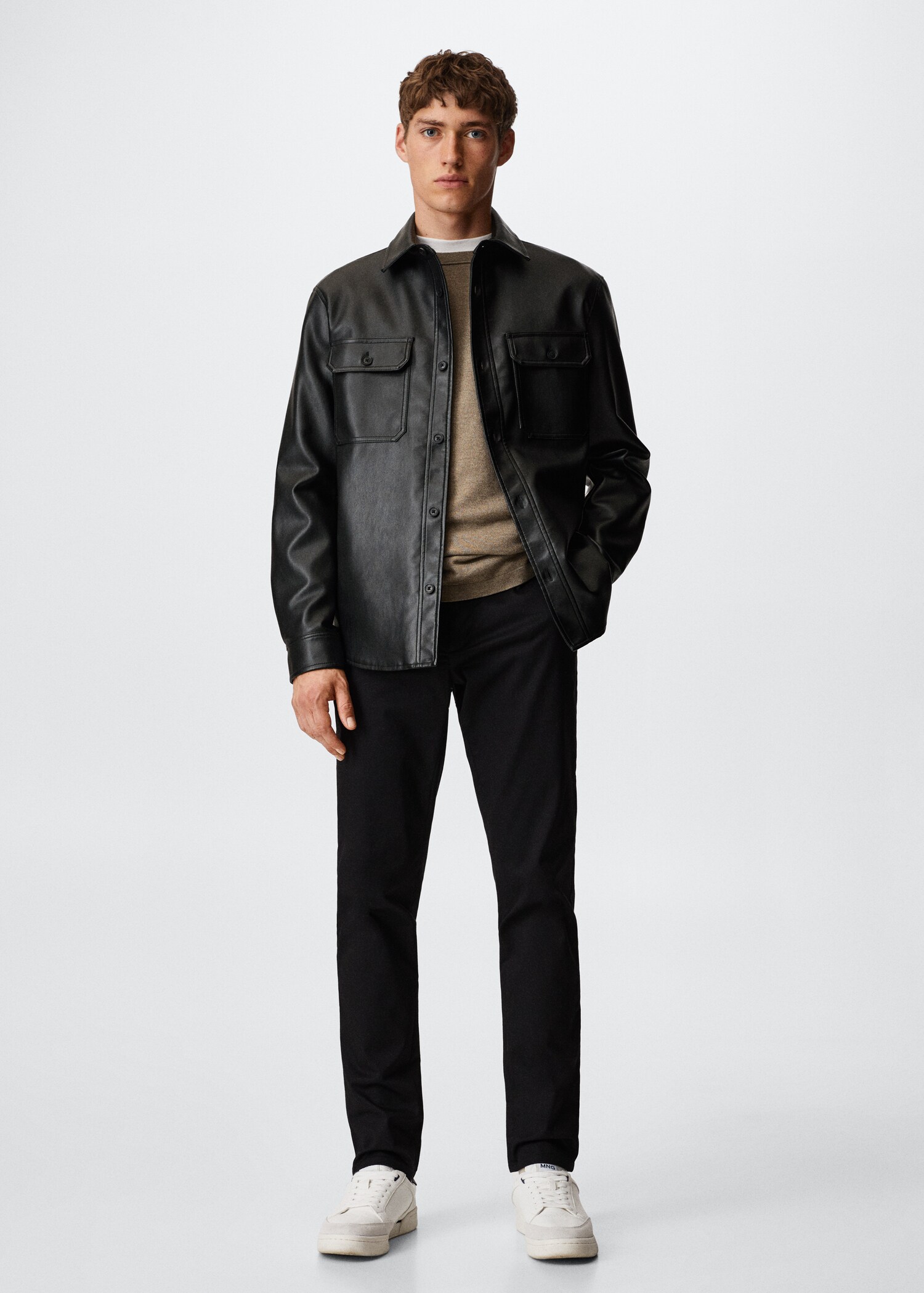 Chaqueta efecto piel - Plano general