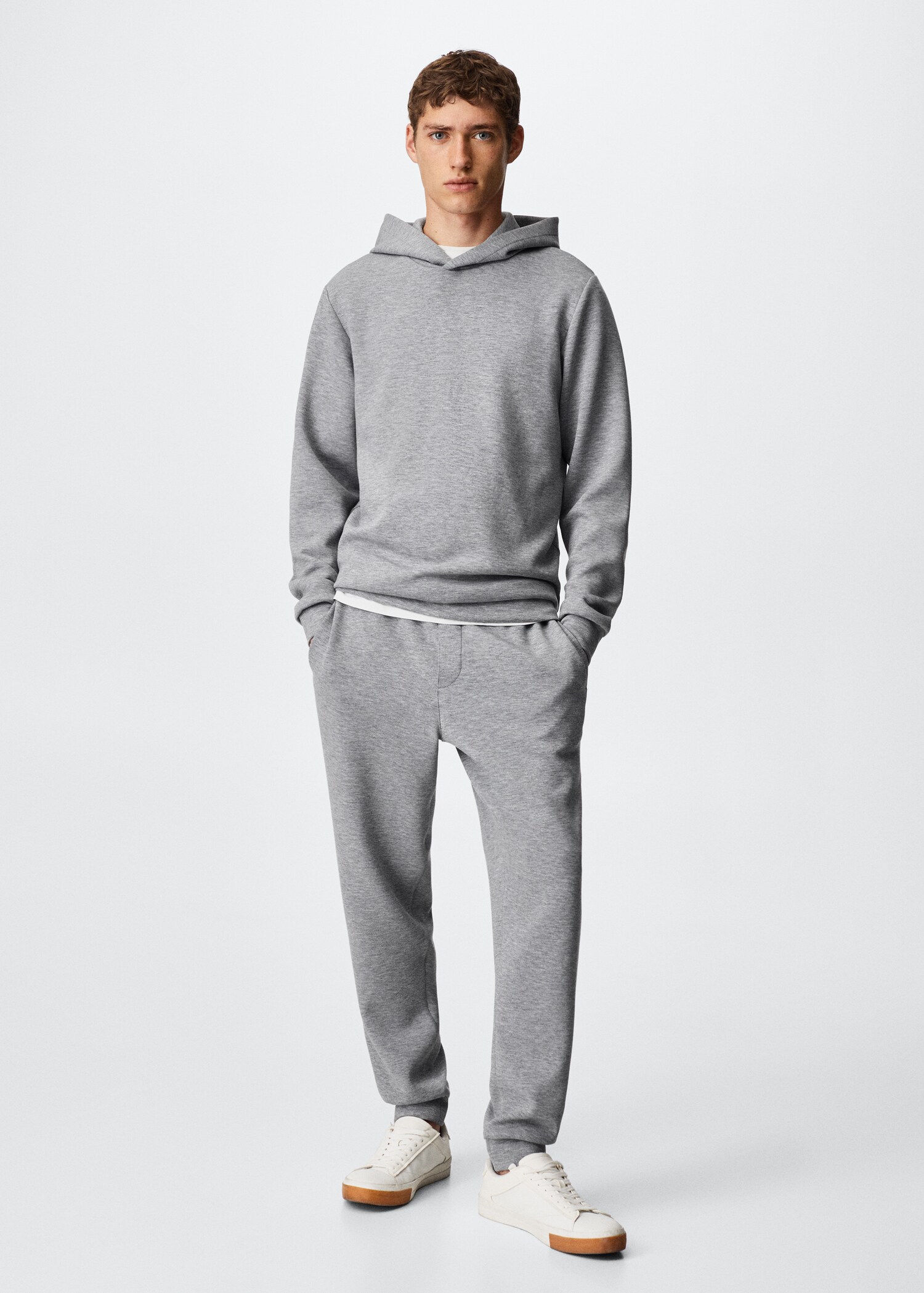 Hooded breathable sweatshirt - General plane