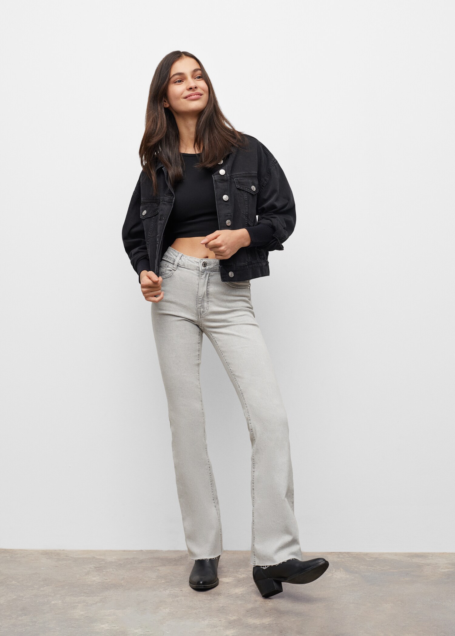 Crop-T-Shirt mit Rippstruktur - Allgemeine Ansicht
