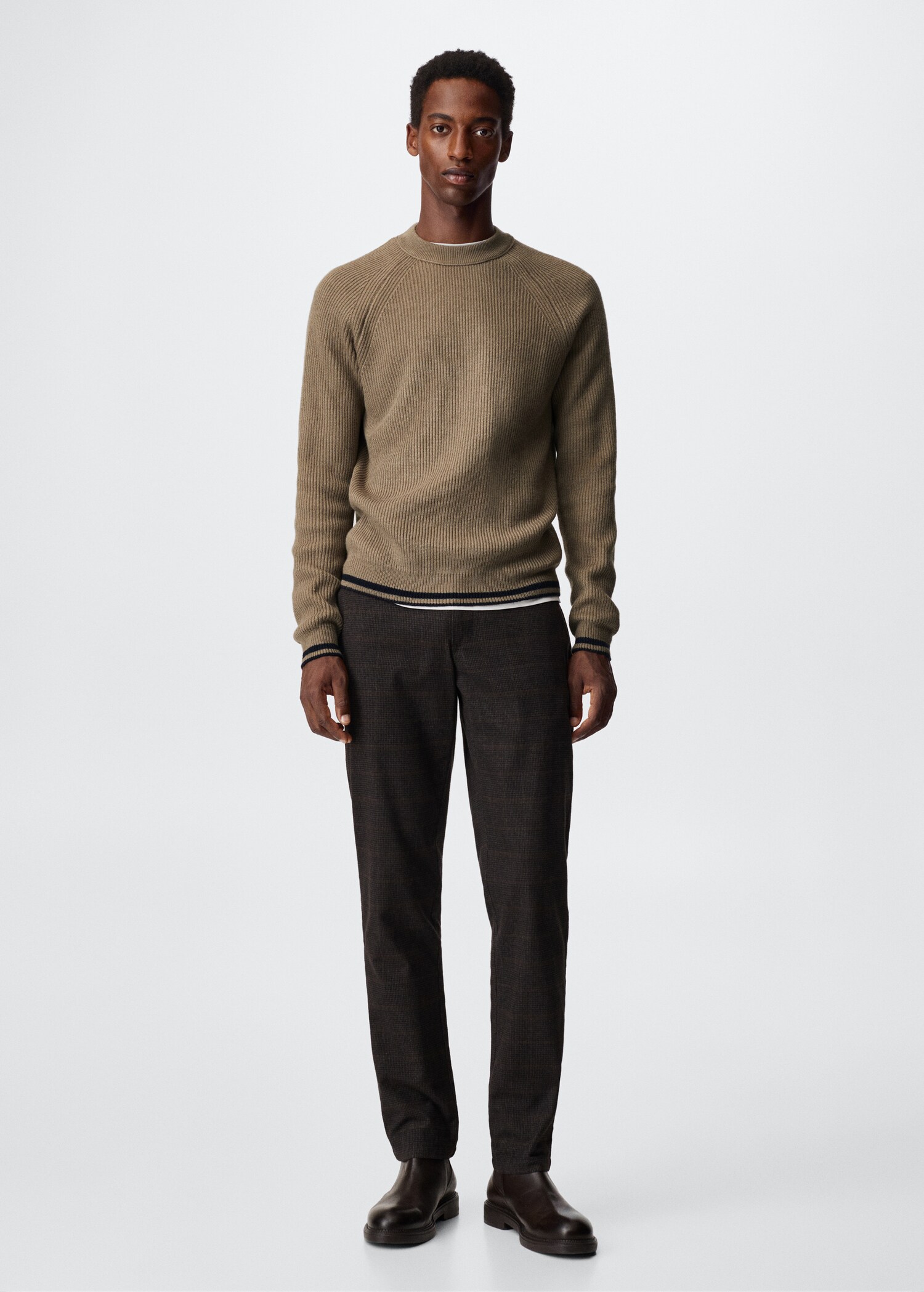 Retro wool sweater - General plane