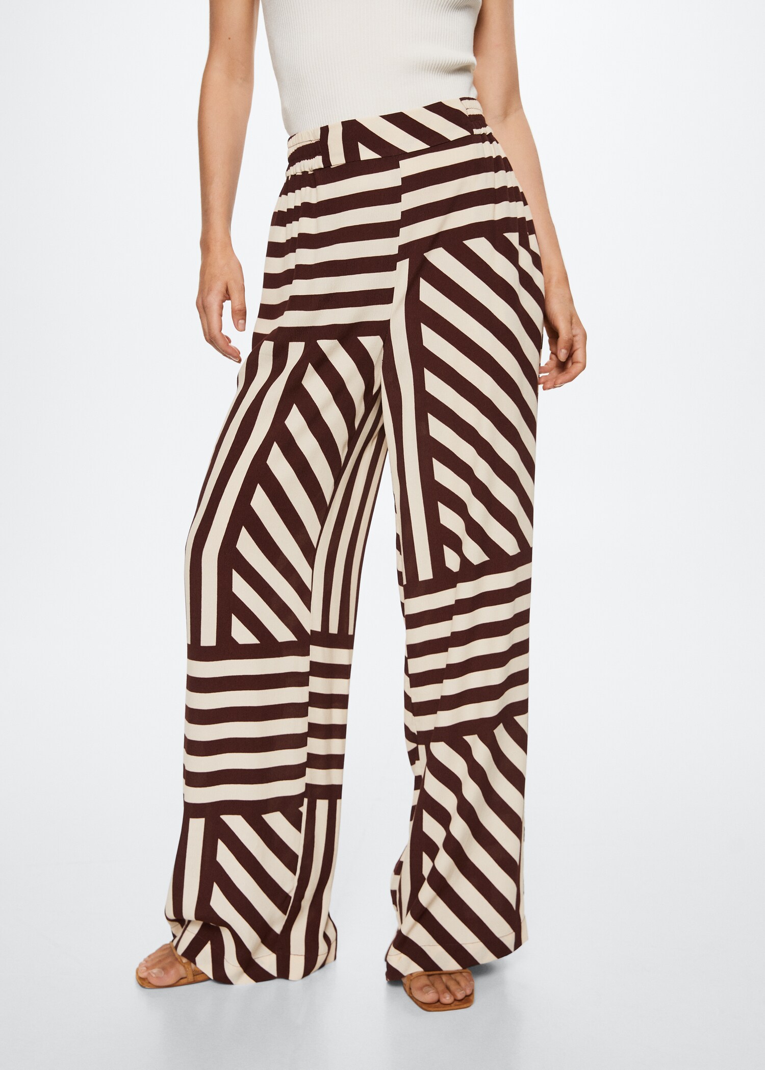 Pantalón fluido estampado - Plano medio