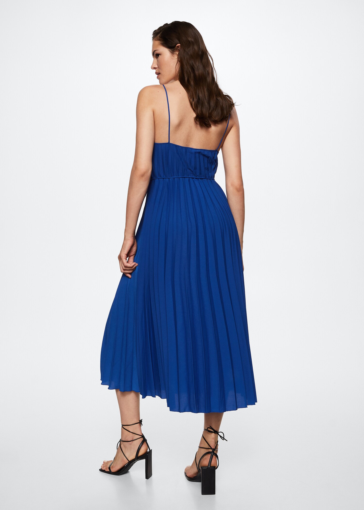 Belt pleated dress - Reverse of the article