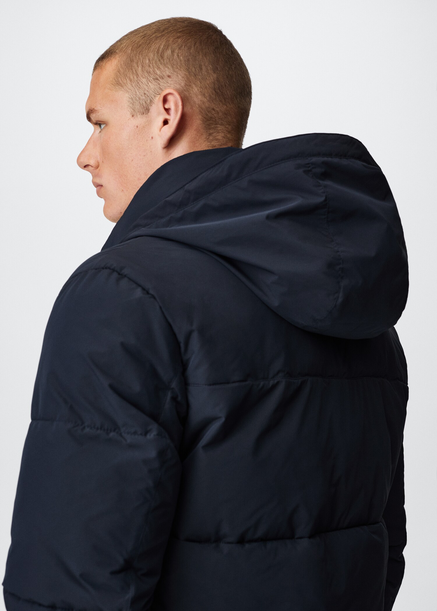 Kurzer thermoregulierender Anorak - Detail des Artikels 1
