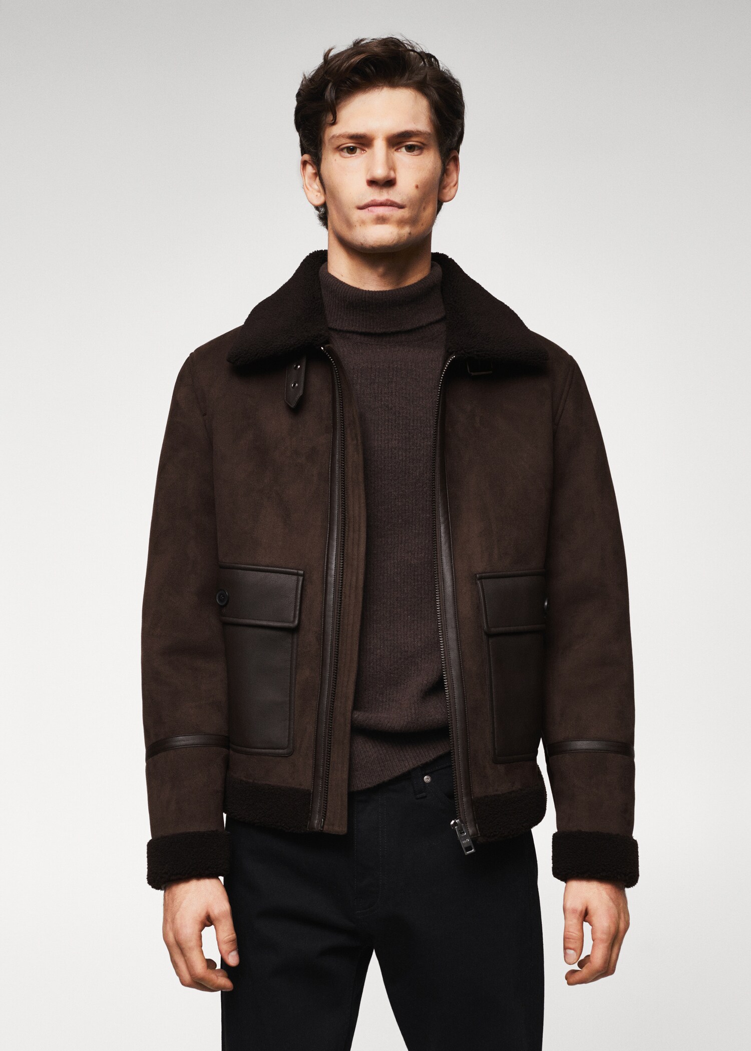 Chaqueta doble faz - Plano medio