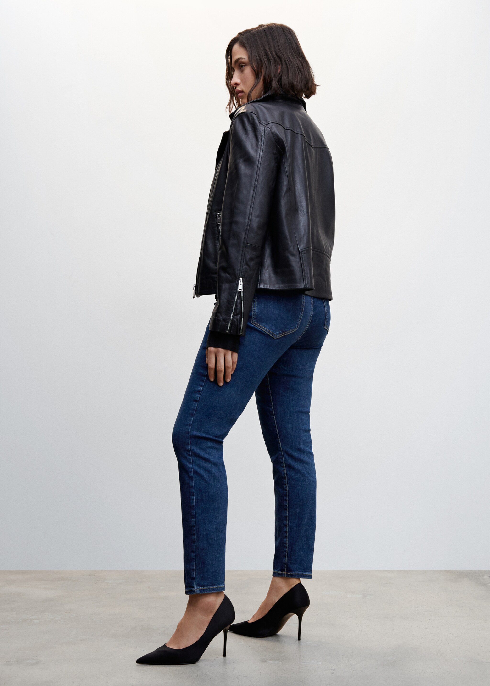 High-rise skinny jeans - Details of the article 5, Dark Blue. Ref: 47000154-00.