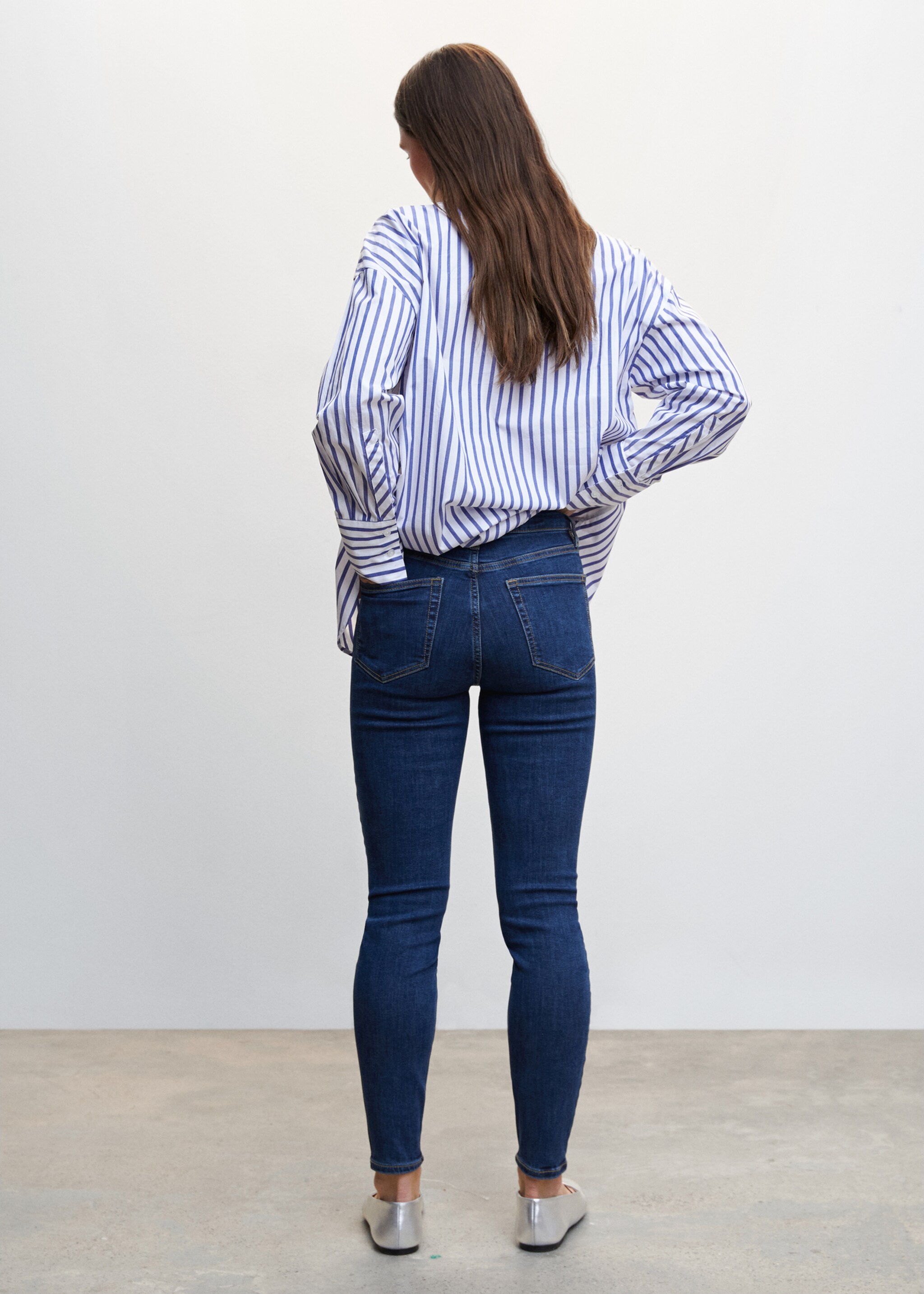 High-rise skinny jeans - Reverse of the article, Dark Blue. Ref: 47000154-00.
