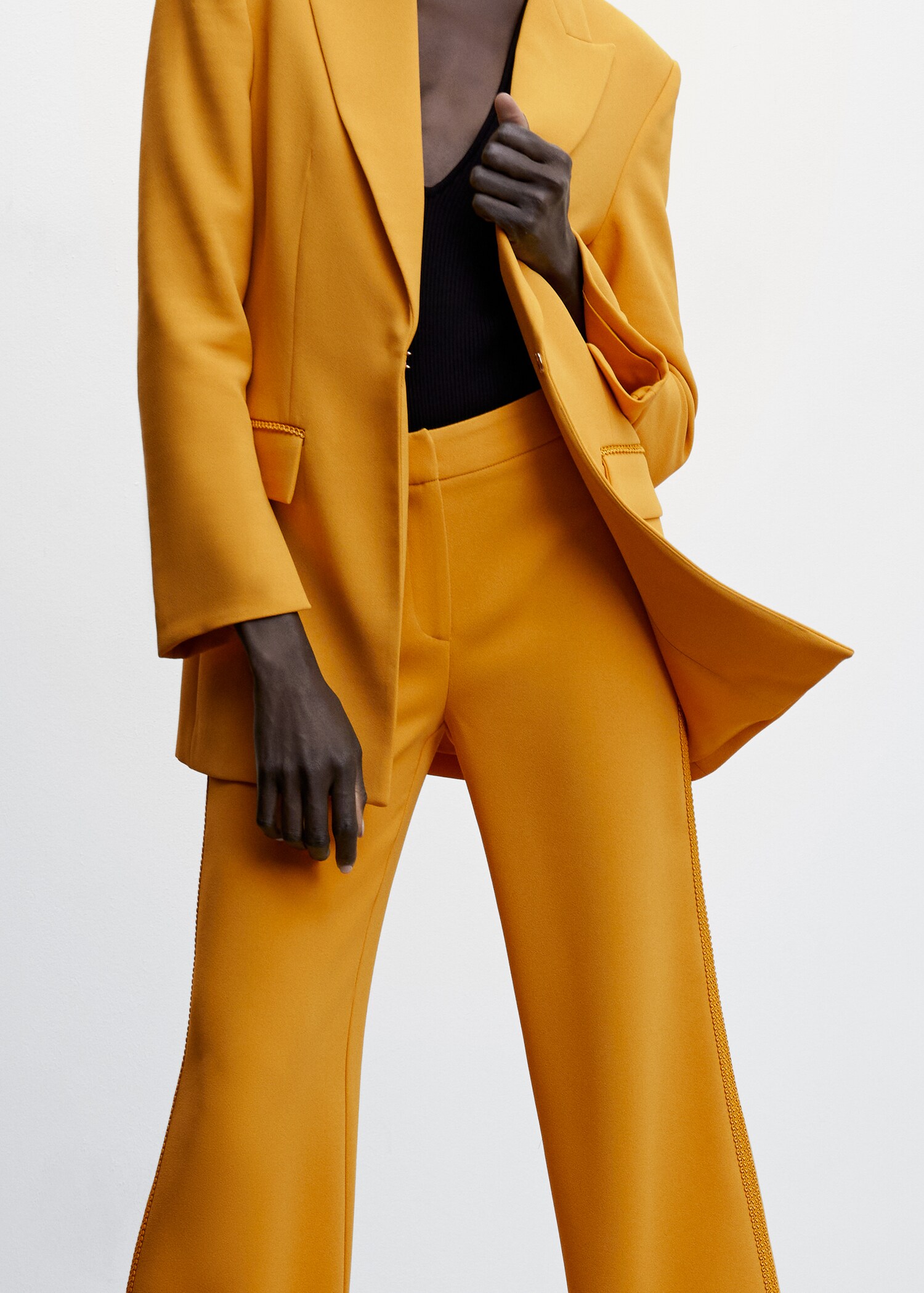 Jacket with embroidery detail - Details of the article 6
