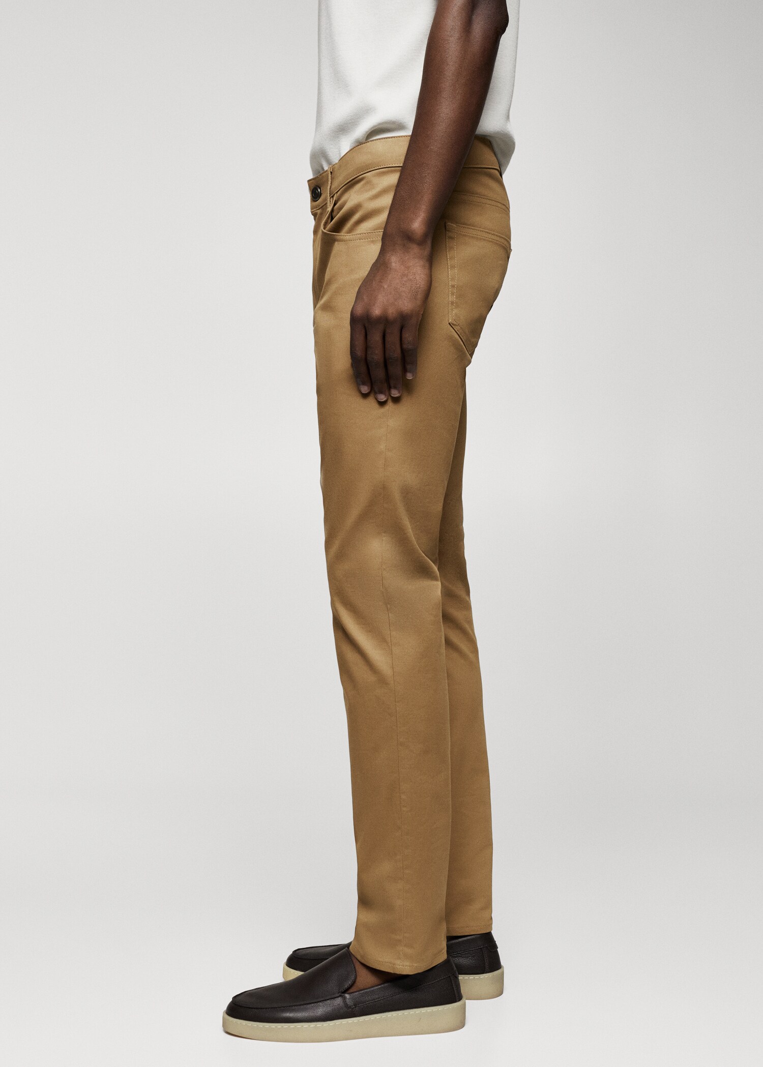 Slim fit denim-effect serge trousers - Details of the article 2