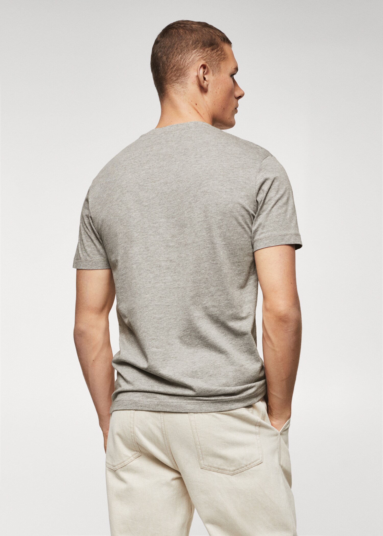 Basic lightweight cotton t-shirt - Reverse of the article