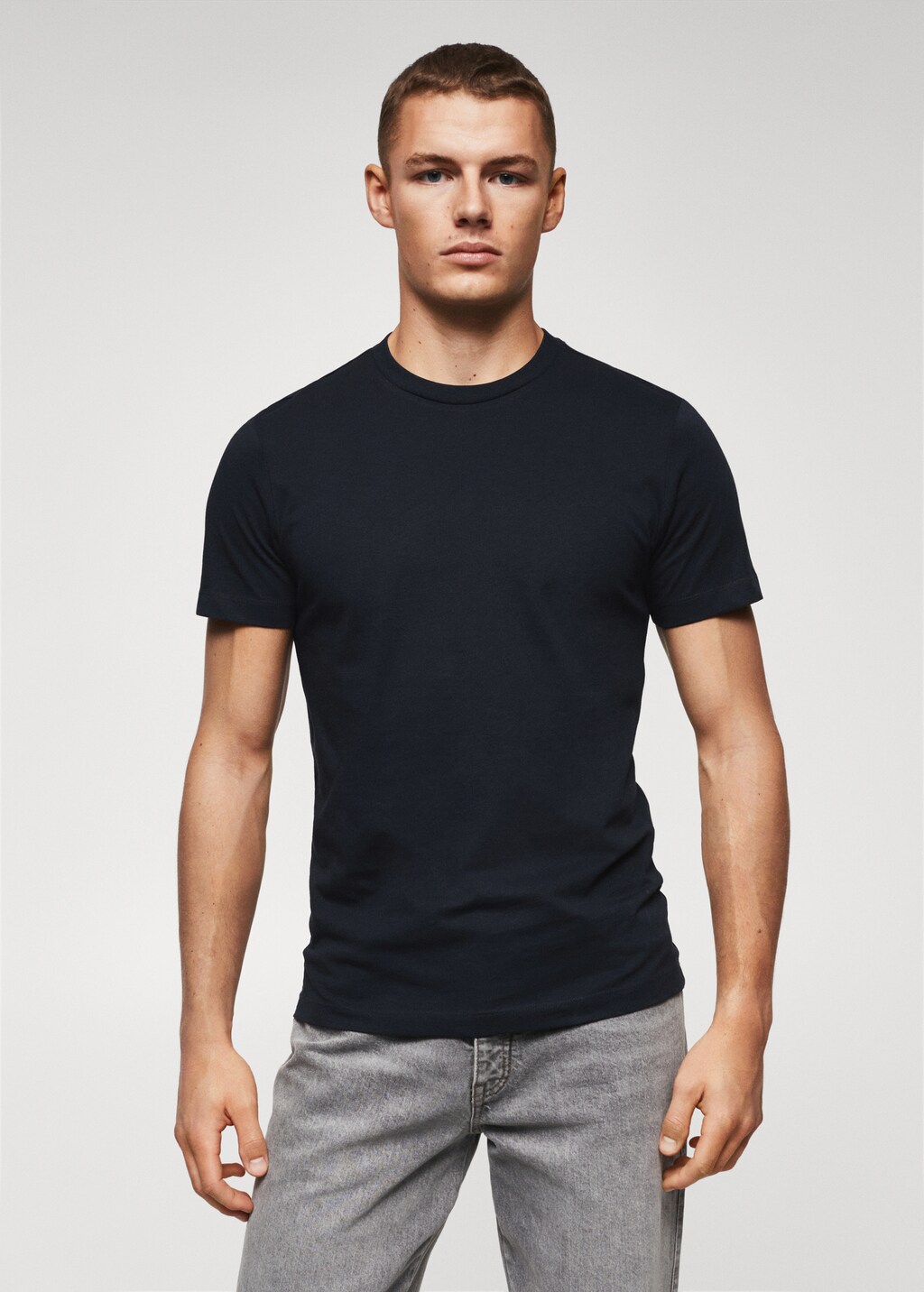 Basic lightweight cotton t shirt Men MANGO Georgia
