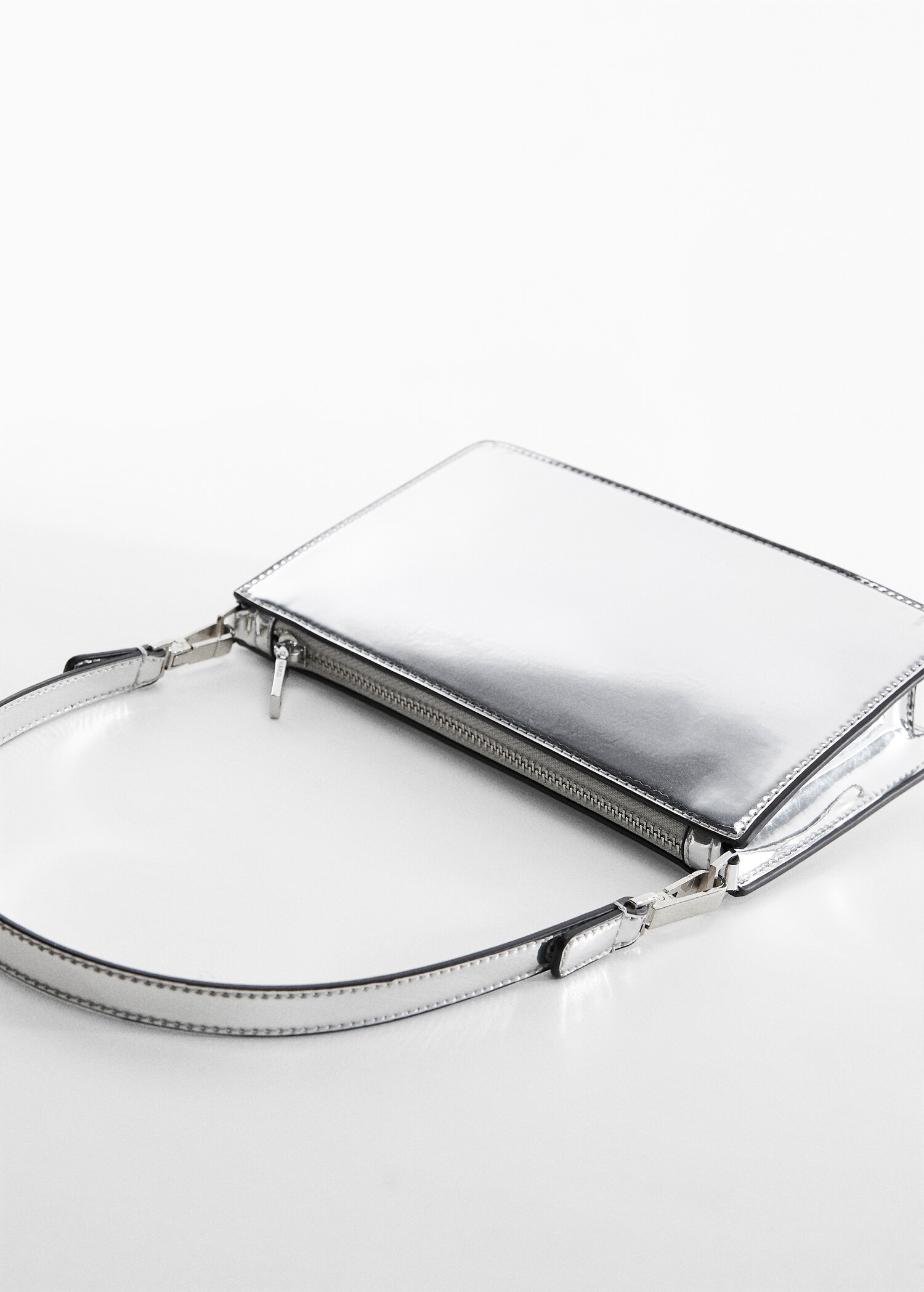 Mirror shoulder bag - Details of the article 2