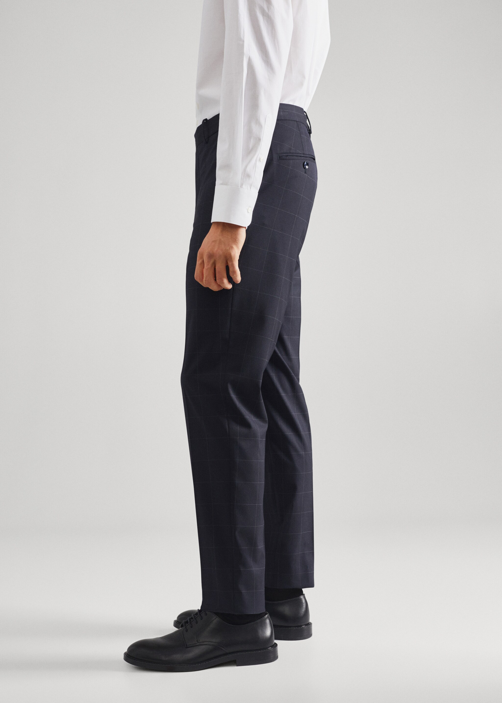 Slim fit check suit pants - Details of the article 6, Dark Navy. Ref: 47001174-00.