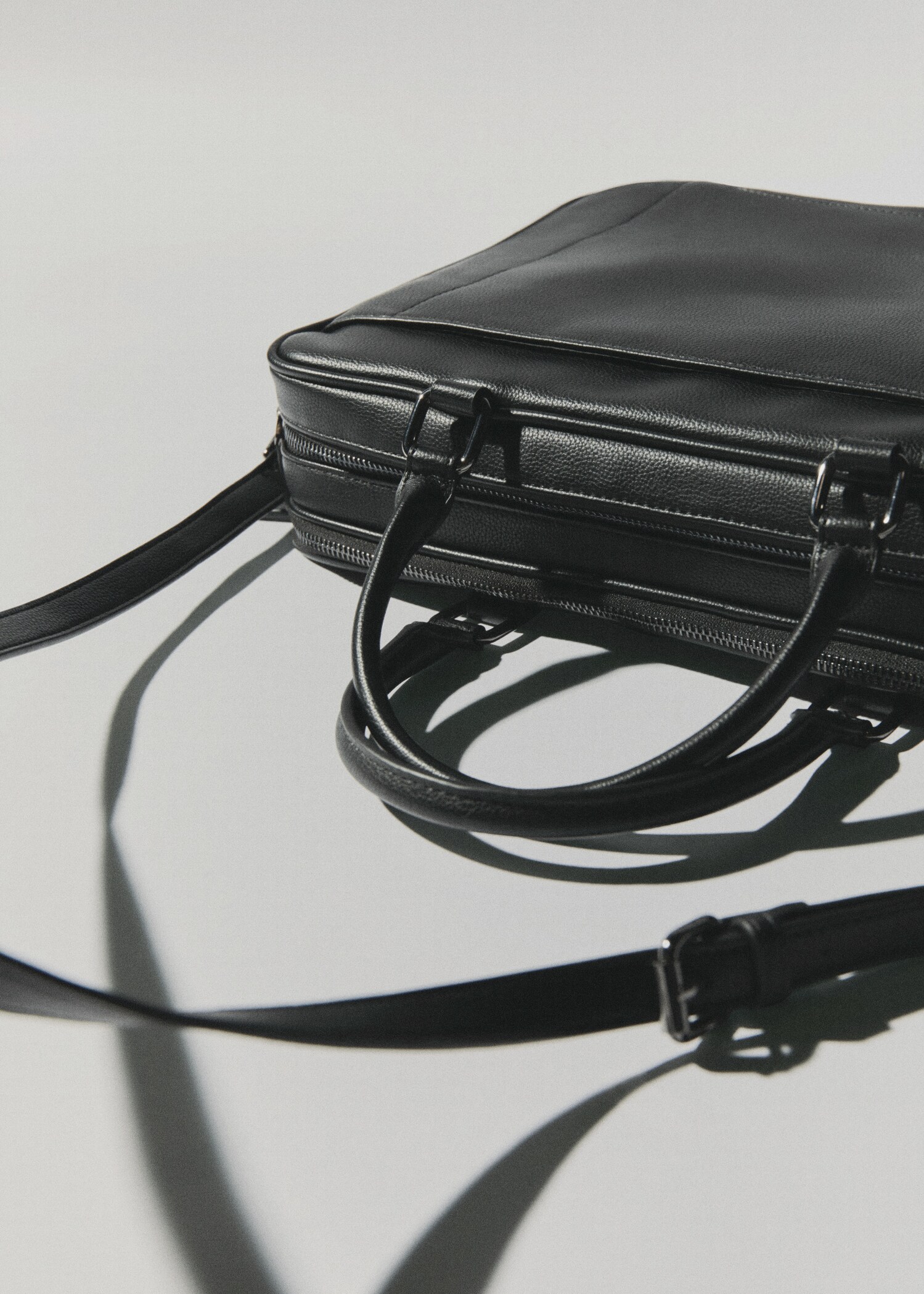 Leather-effect briefcase - รายละเอียดของสินค้า 9