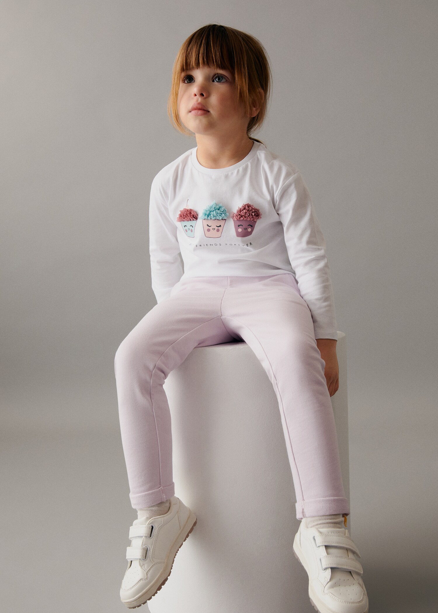 Texturiertes Langarm-T-Shirt - Mittlere Ansicht