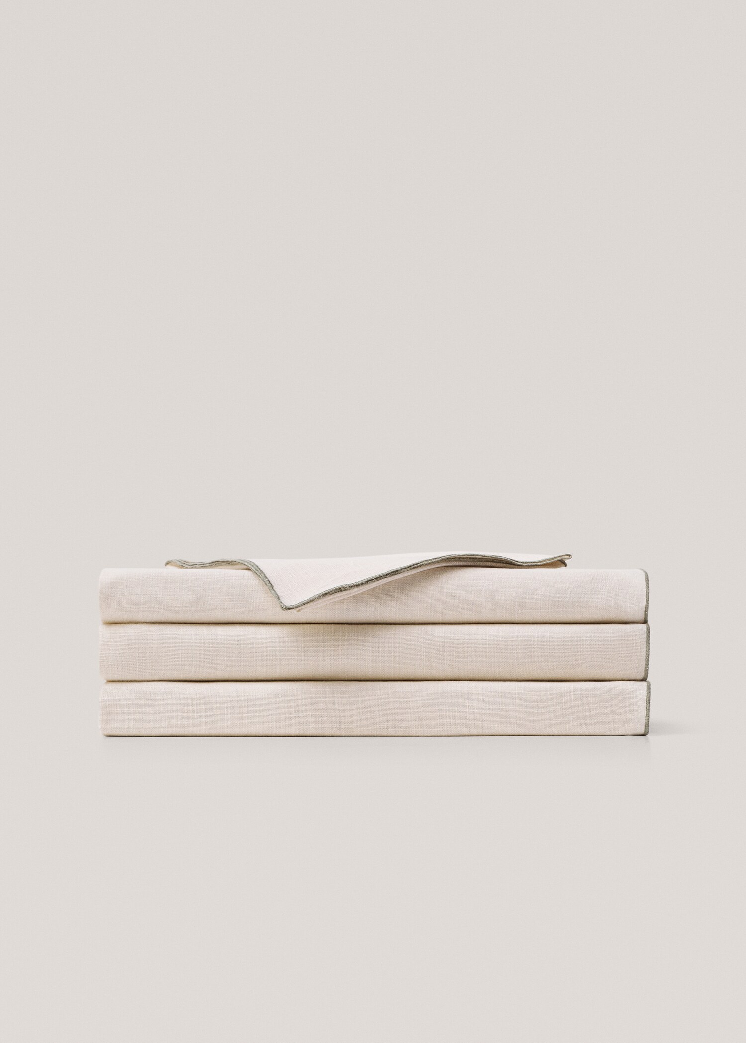 Obrus z 100% bawełny 150 x 150 cm - Artykuł bez modela/modelki