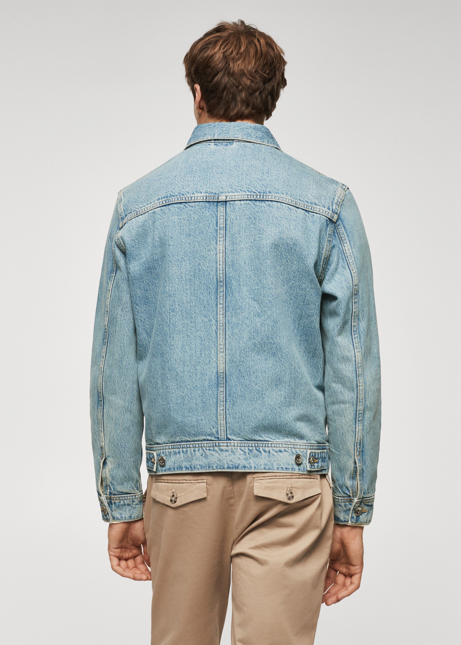 Denimjakke med vintage-vask - Baksiden av artikkelen
