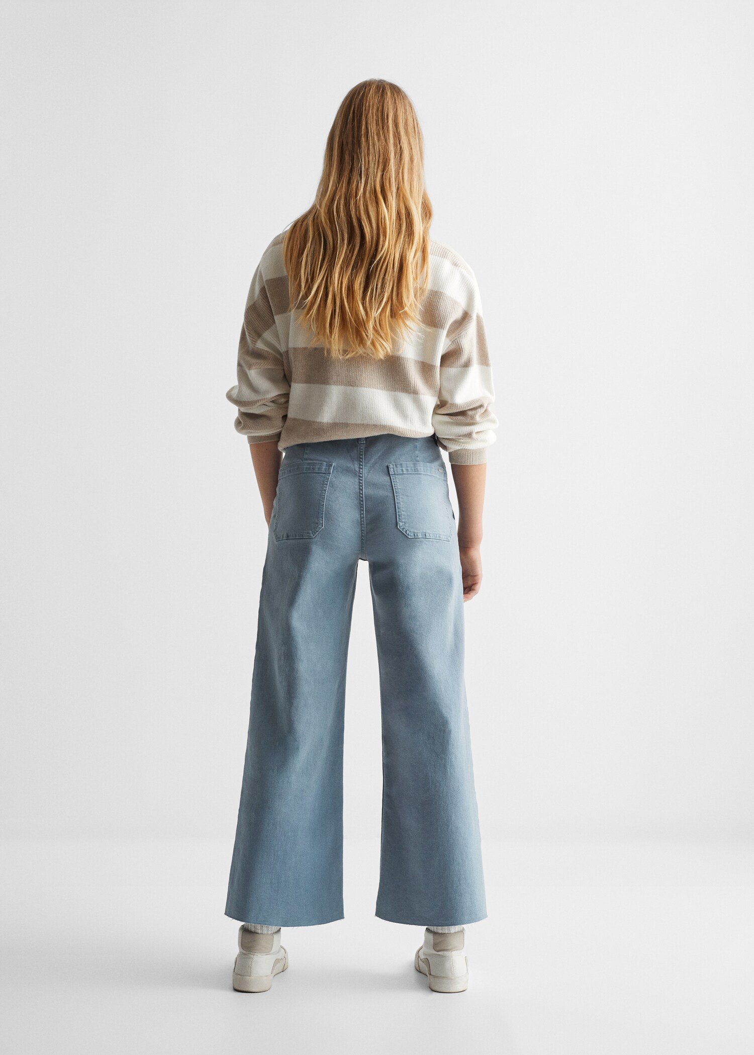 Culotte-Jeans mit Taschen - Rückseite des Artikels