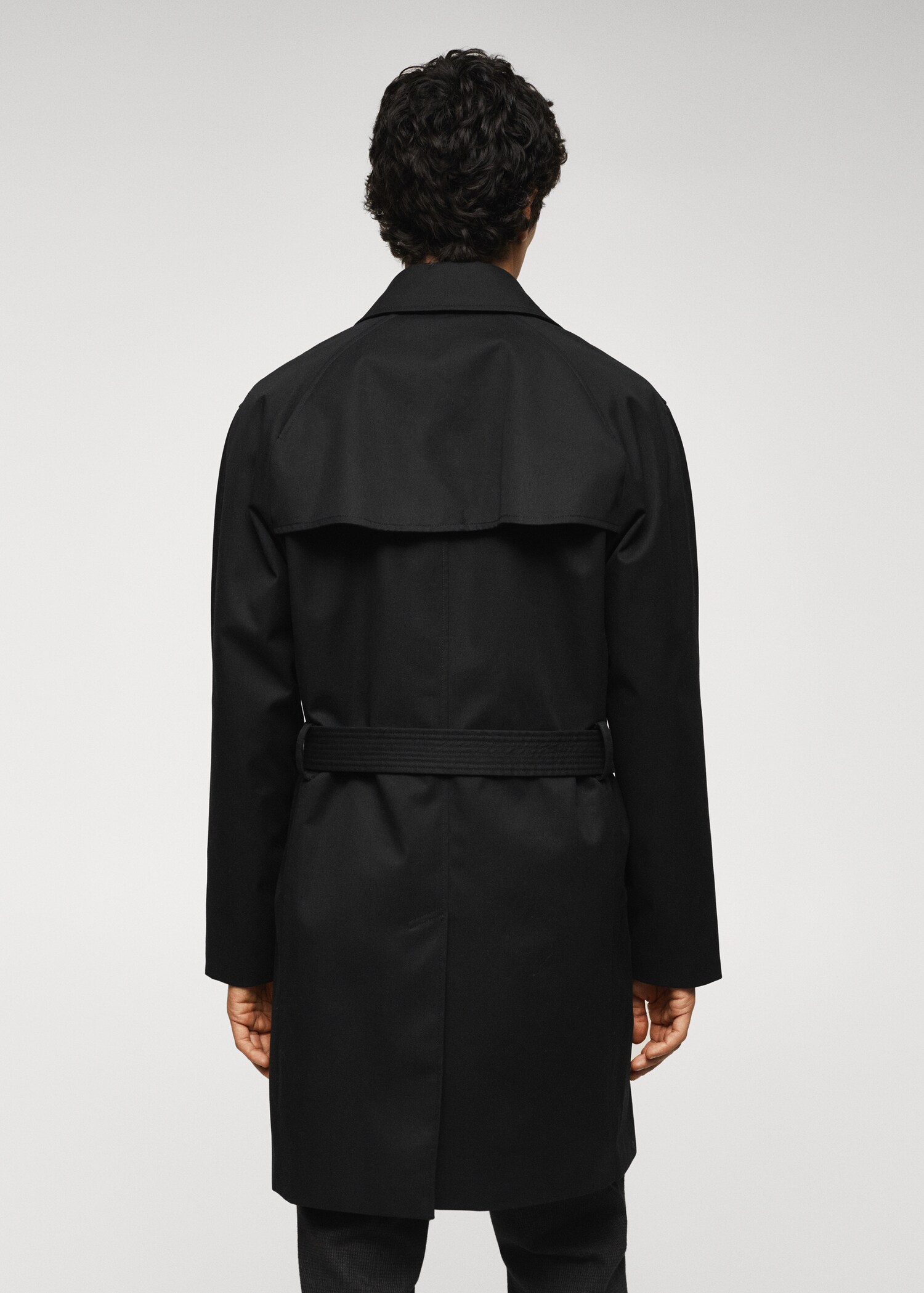 Klassischer wasserabweisender Trenchcoat - Rückseite des Artikels