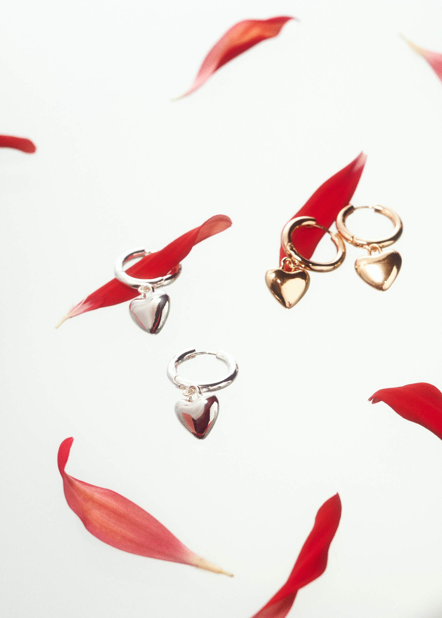 Heart-shape earrings - Details of the article 7