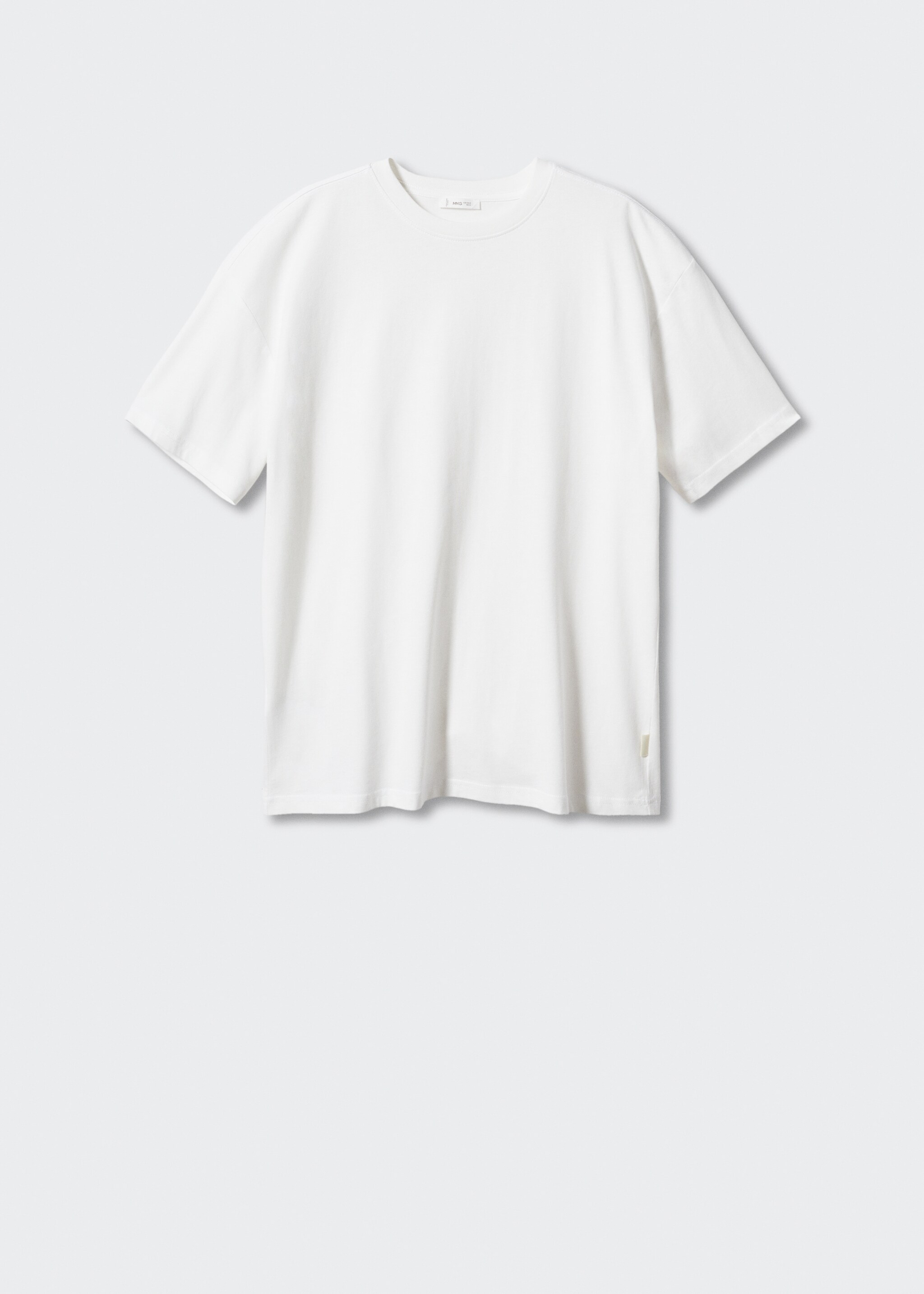Объемная футболка базовой модели из хлопка - Изделие без модели