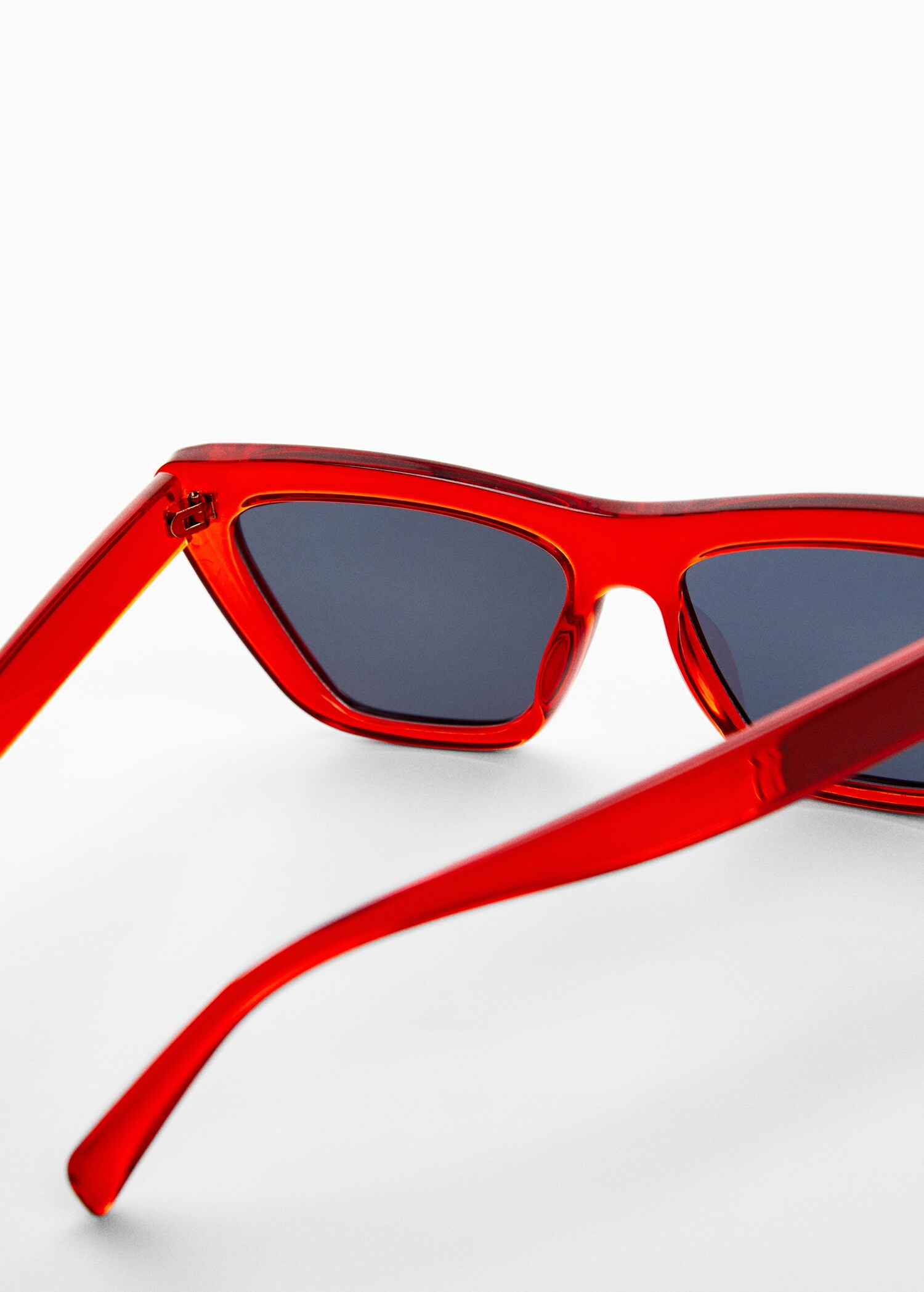 Cat-eye sunglasses - Details of the article 1