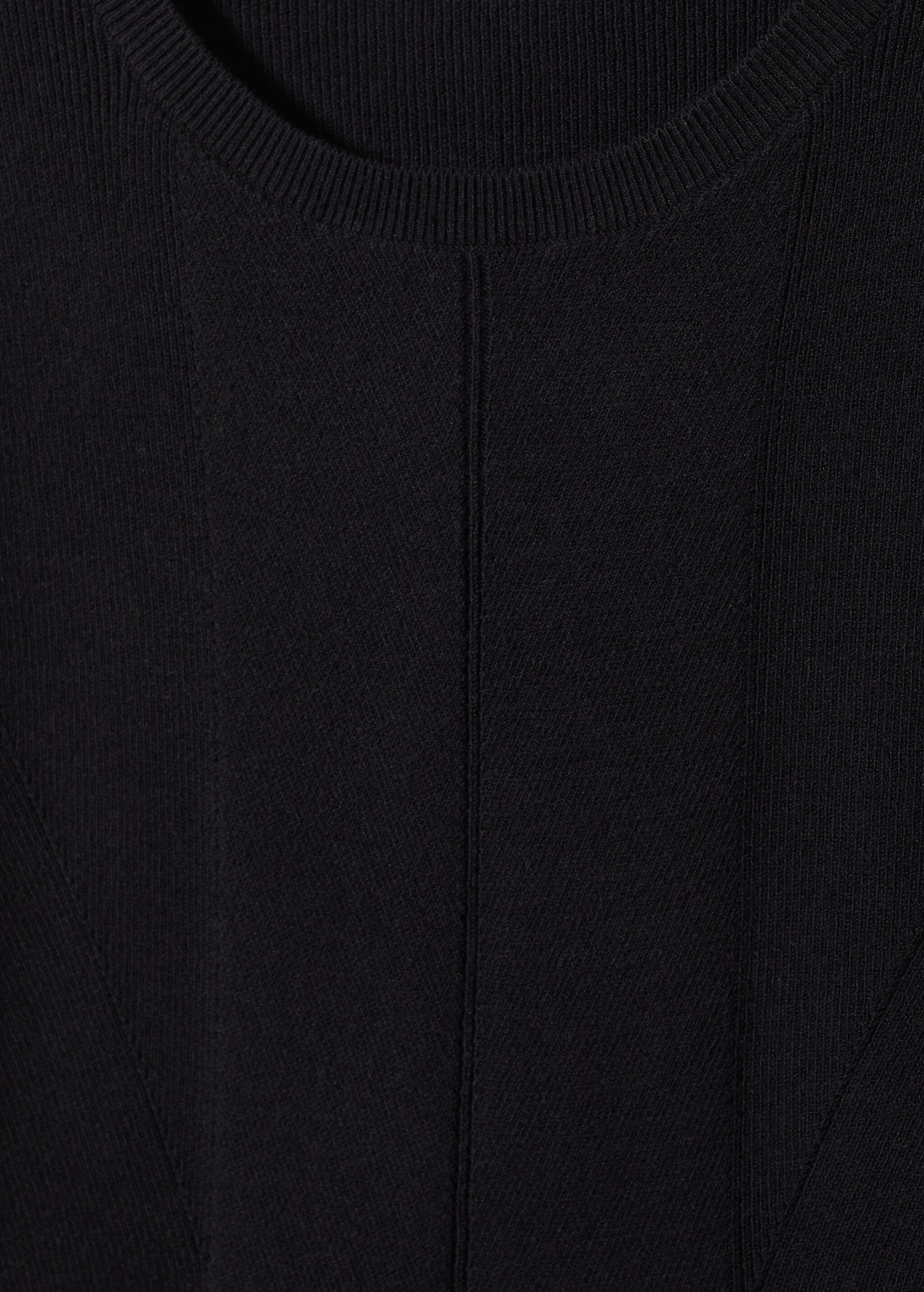 Textured round neck sweater - Details of the article 8