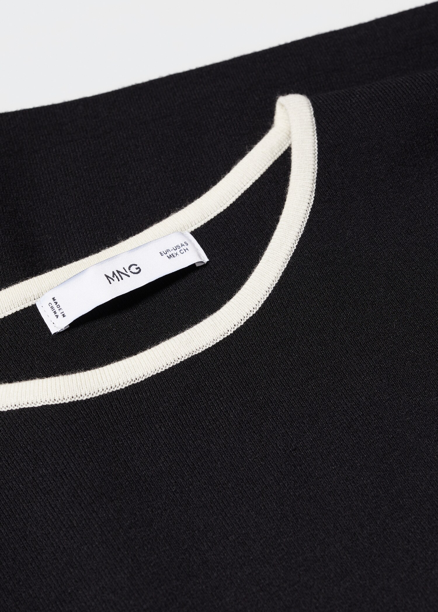 Pull-over liserés contrastants - Détail de l'article 8