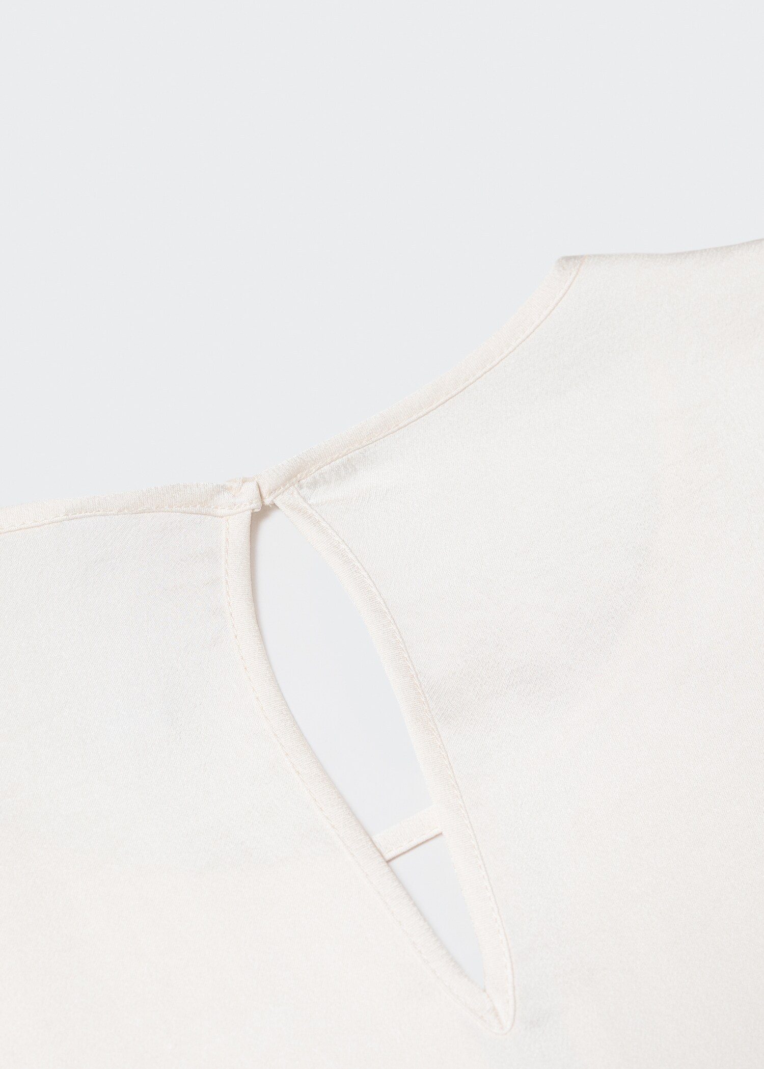 Satin blouse with slit - Details of the article 8