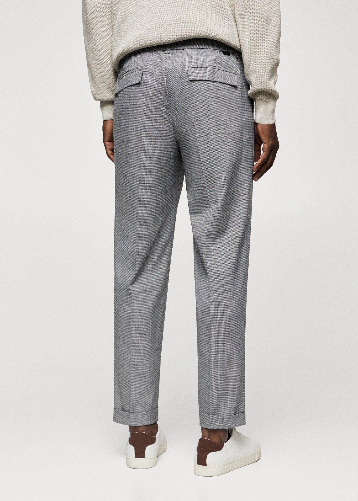 Pantalón slim fit pinzas - Reverso del artículo