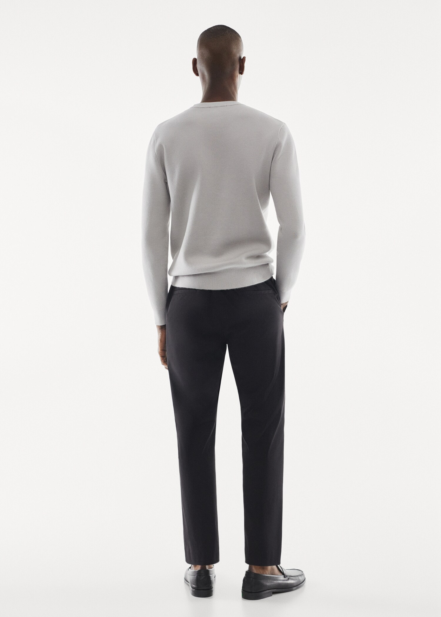 Round-neck breathable sweater - Зворотна сторона товару