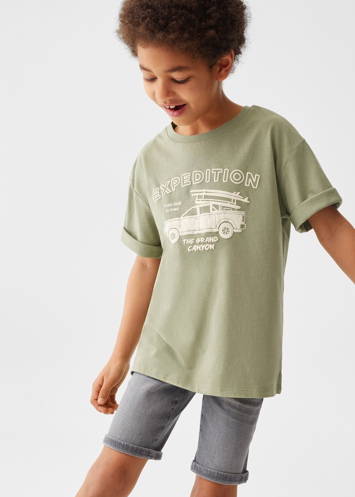 T-shirt with print drawing  - Medium plane